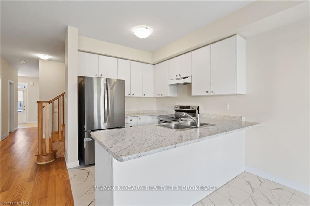 Photo 9 of 95 Keelson Street, Welland, Dain City — HOMEH