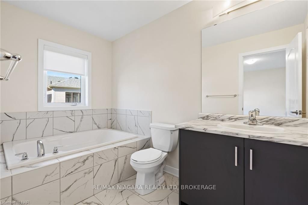 Photo 20 of 95 Keelson Street, Welland, Dain City — HOMEH