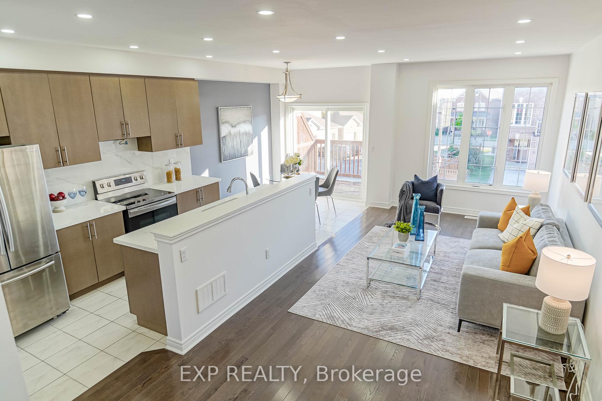 Photo 18 of 106 Pearl Lake Road, Markham, Cornell — HOMEH