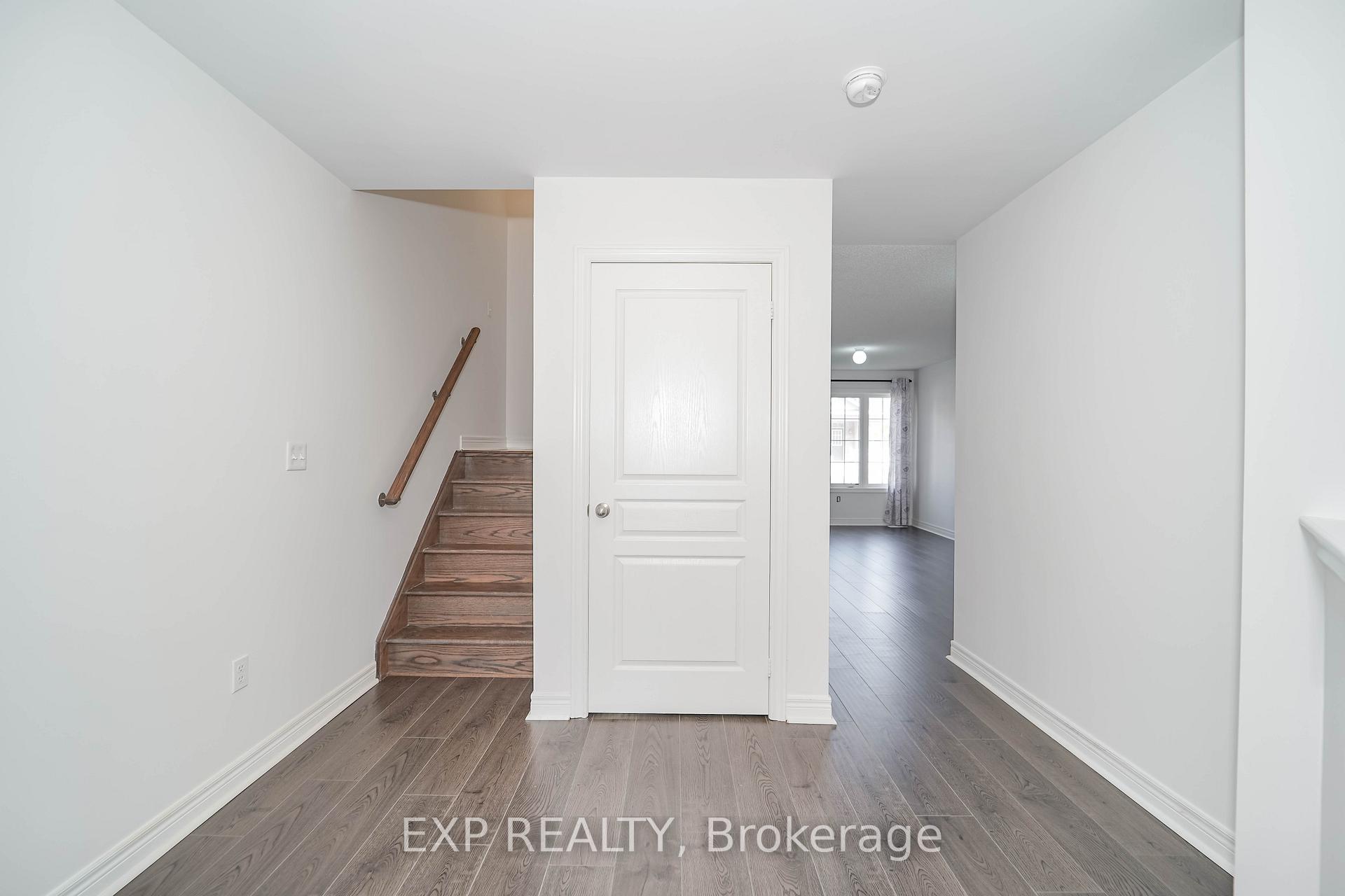 Photo 30 of 106 Pearl Lake Road, Markham, Cornell — HOMEH