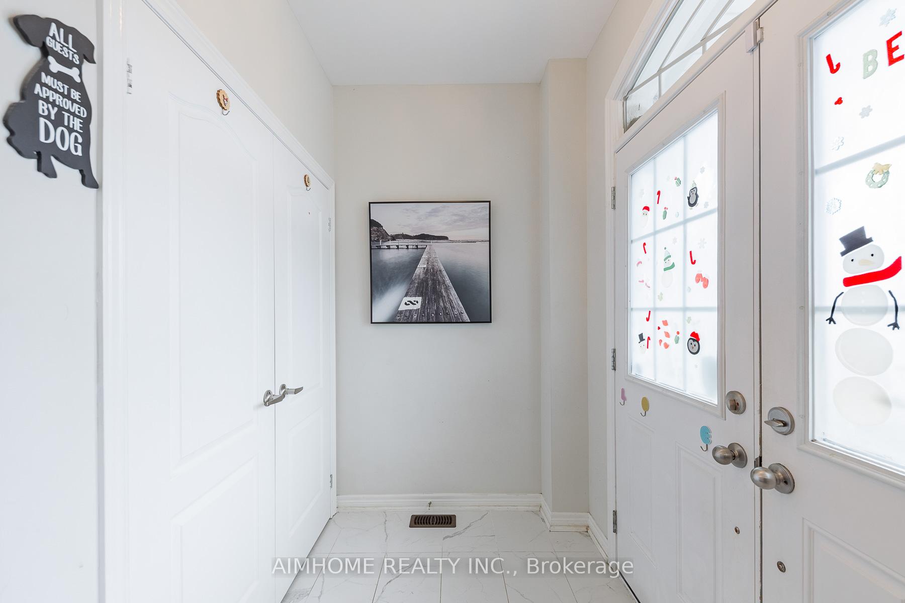 Photo 5 of 99 Lauderdale Drive, Vaughan, Patterson — HOMEH