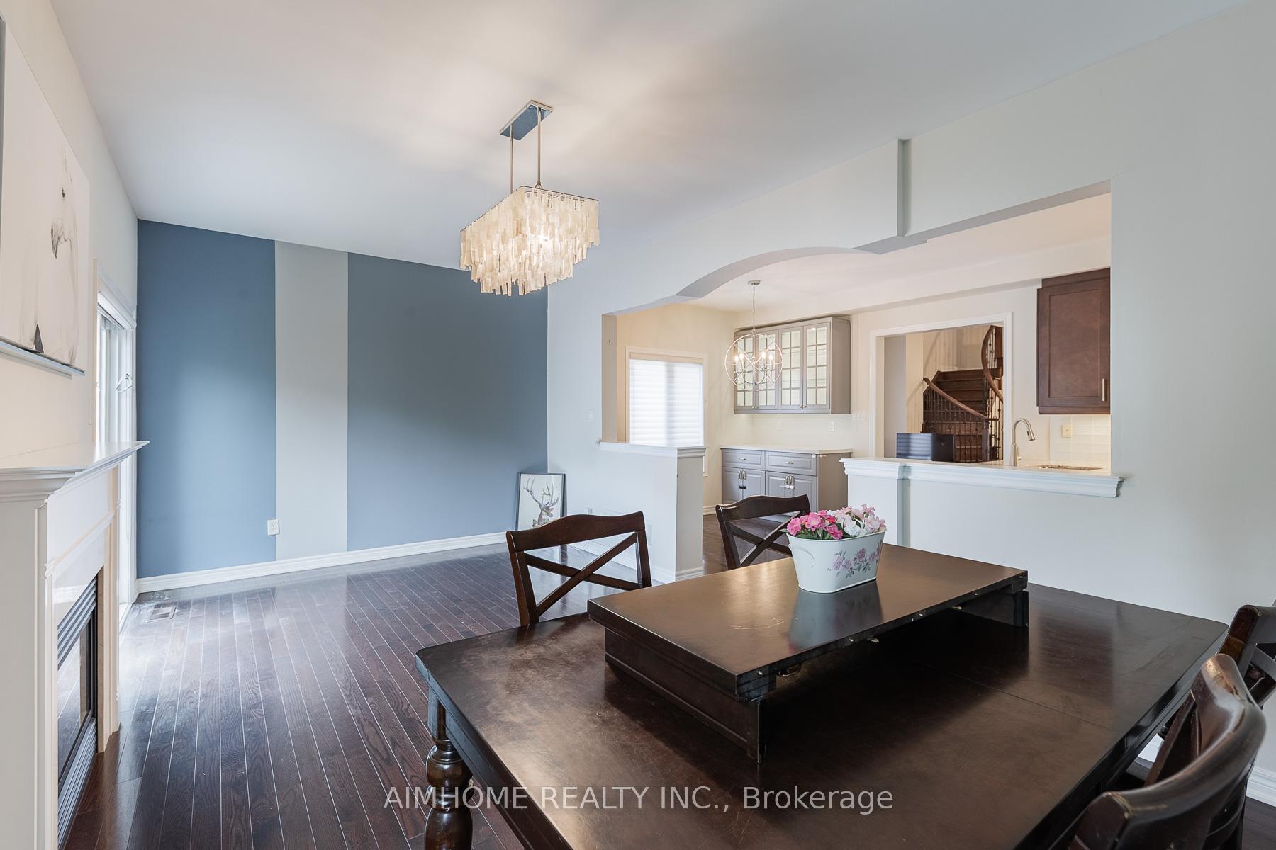 Photo 9 of 99 Lauderdale Drive, Vaughan, Patterson — HOMEH