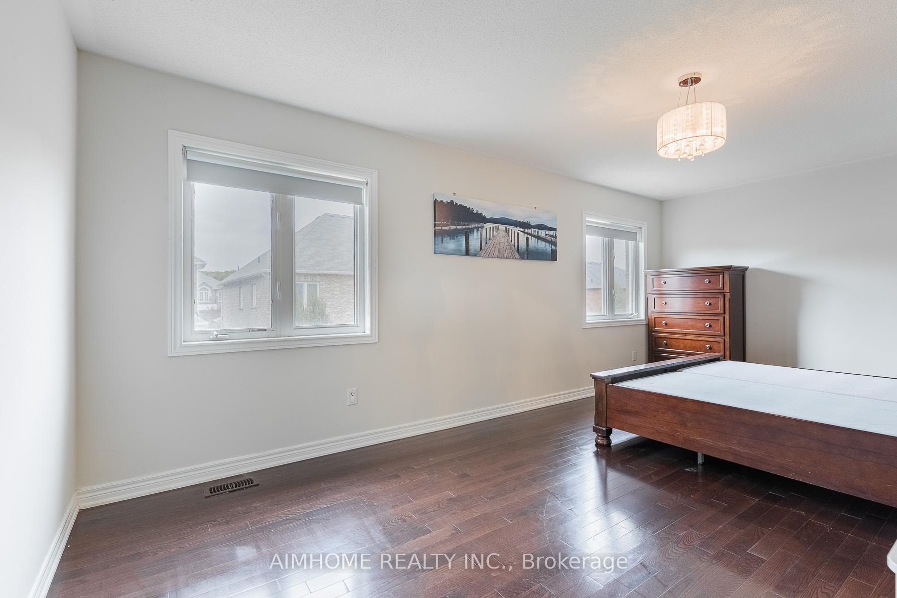 Photo 25 of 99 Lauderdale Drive, Vaughan, Patterson — HOMEH