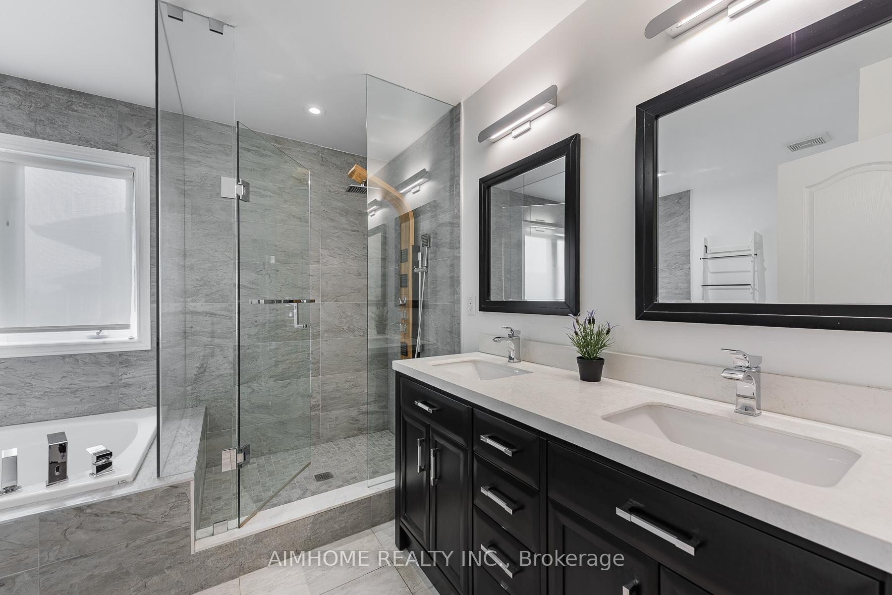 Photo 29 of 99 Lauderdale Drive, Vaughan, Patterson — HOMEH