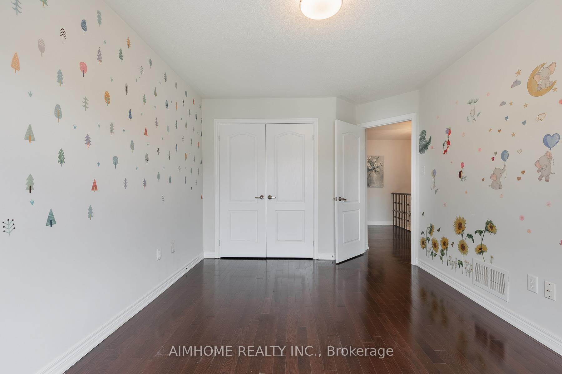Photo 33 of 99 Lauderdale Drive, Vaughan, Patterson — HOMEH