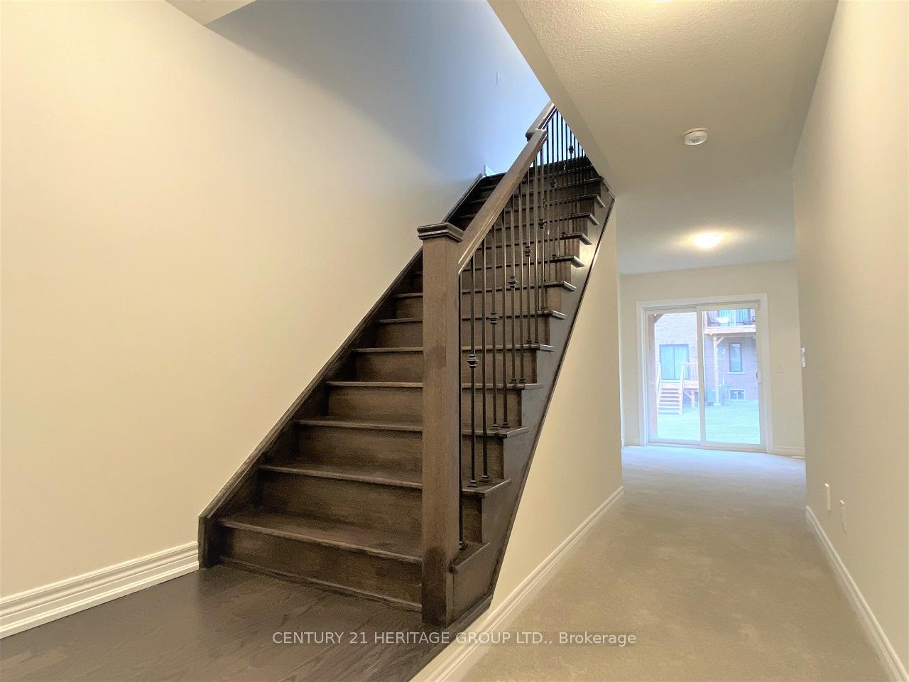 Photo 6 of 37 Gillivary Drive, Whitby, Rural Whitby — HOMEH