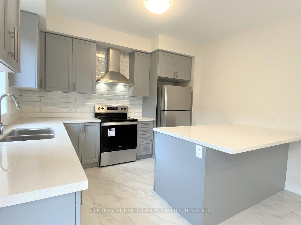 Photo 10 of 37 Gillivary Drive, Whitby, Rural Whitby — HOMEH