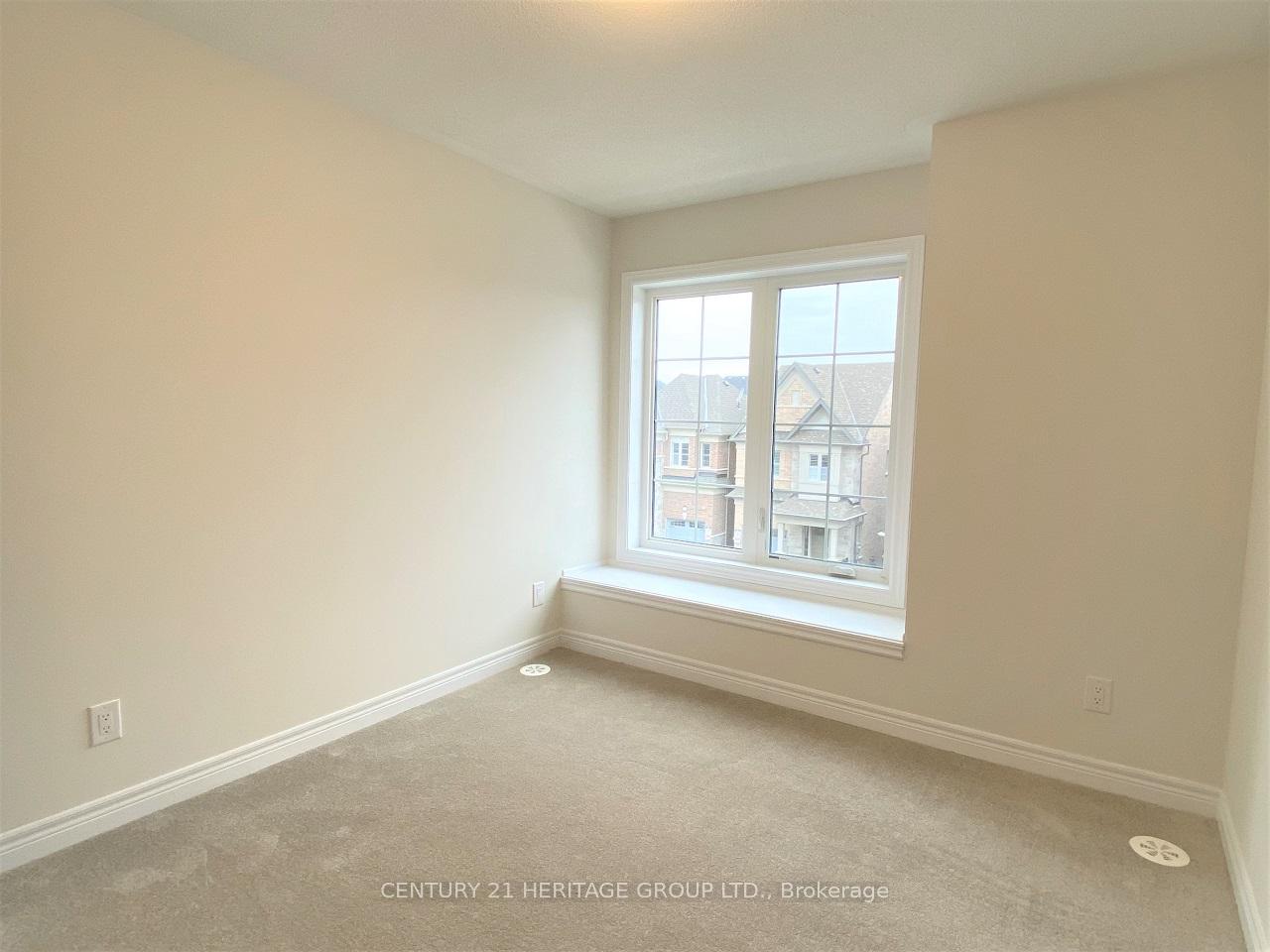 Photo 25 of 37 Gillivary Drive, Whitby, Rural Whitby — HOMEH
