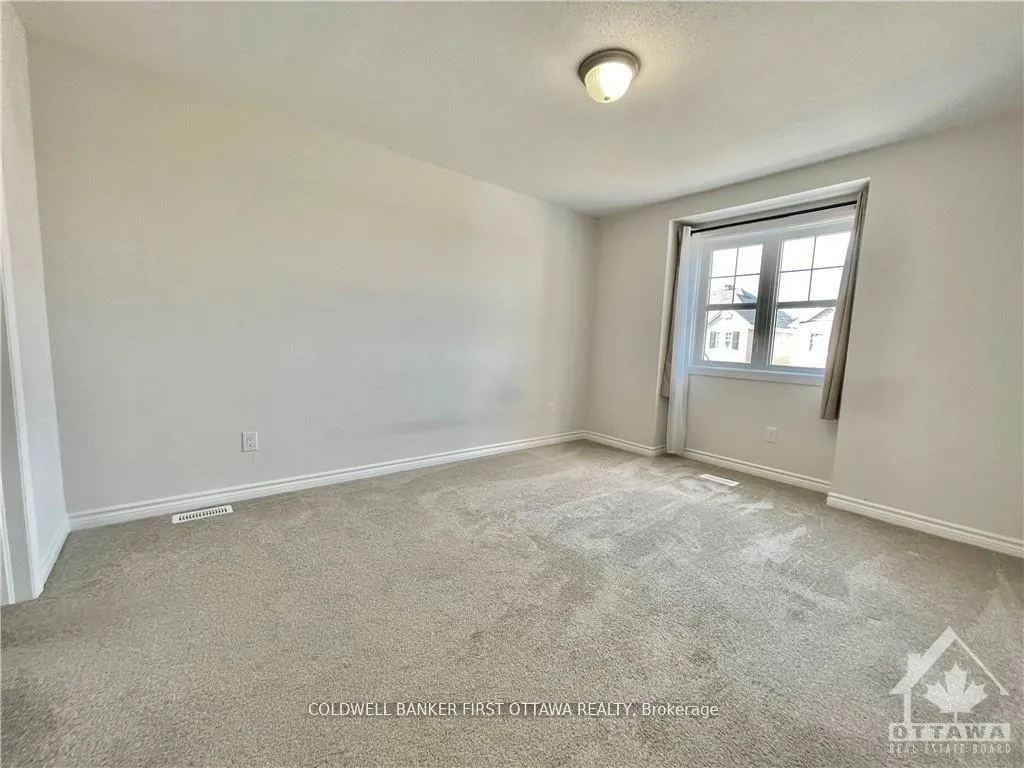 Photo 12 of 339 Pumpkinseed Crescent, Ottawa, Barrhaven - Half Moon Bay — HOMEH