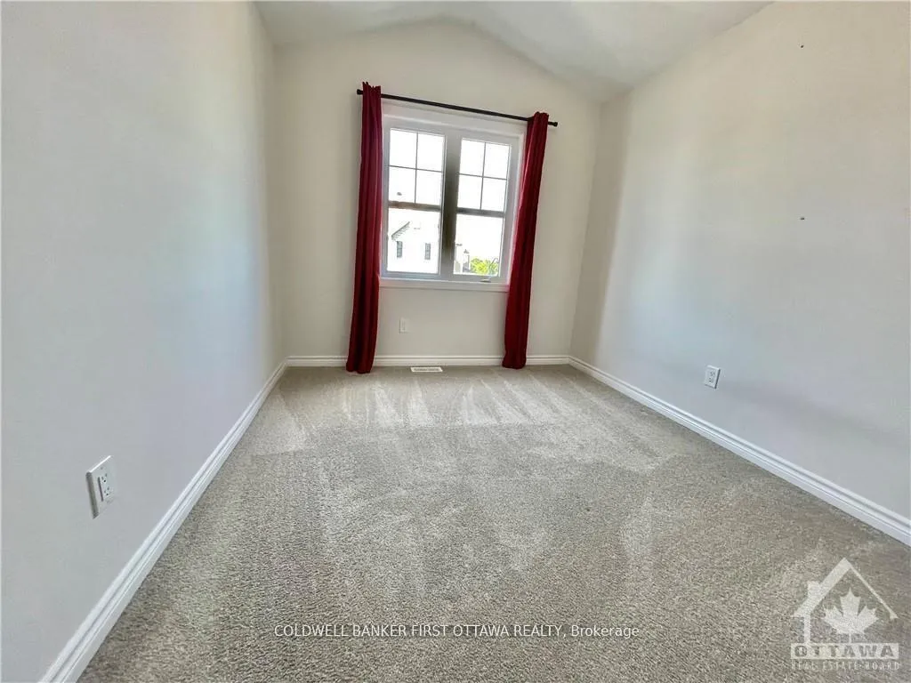 Photo 13 of 339 Pumpkinseed Crescent, Ottawa, Barrhaven - Half Moon Bay — HOMEH