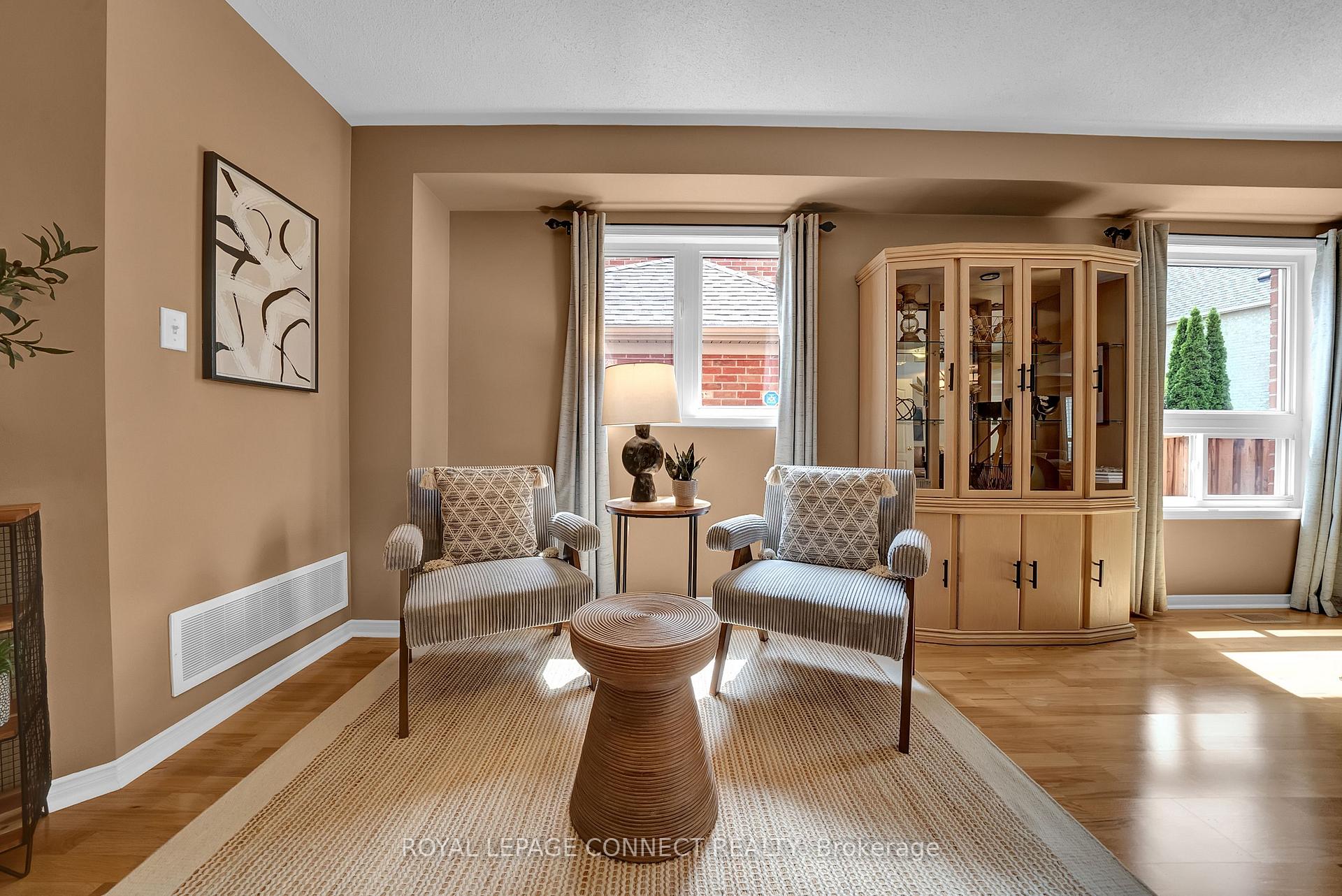 Photo 4 of 4 Middlecote Drive, Ajax, Northeast Ajax — HOMEH