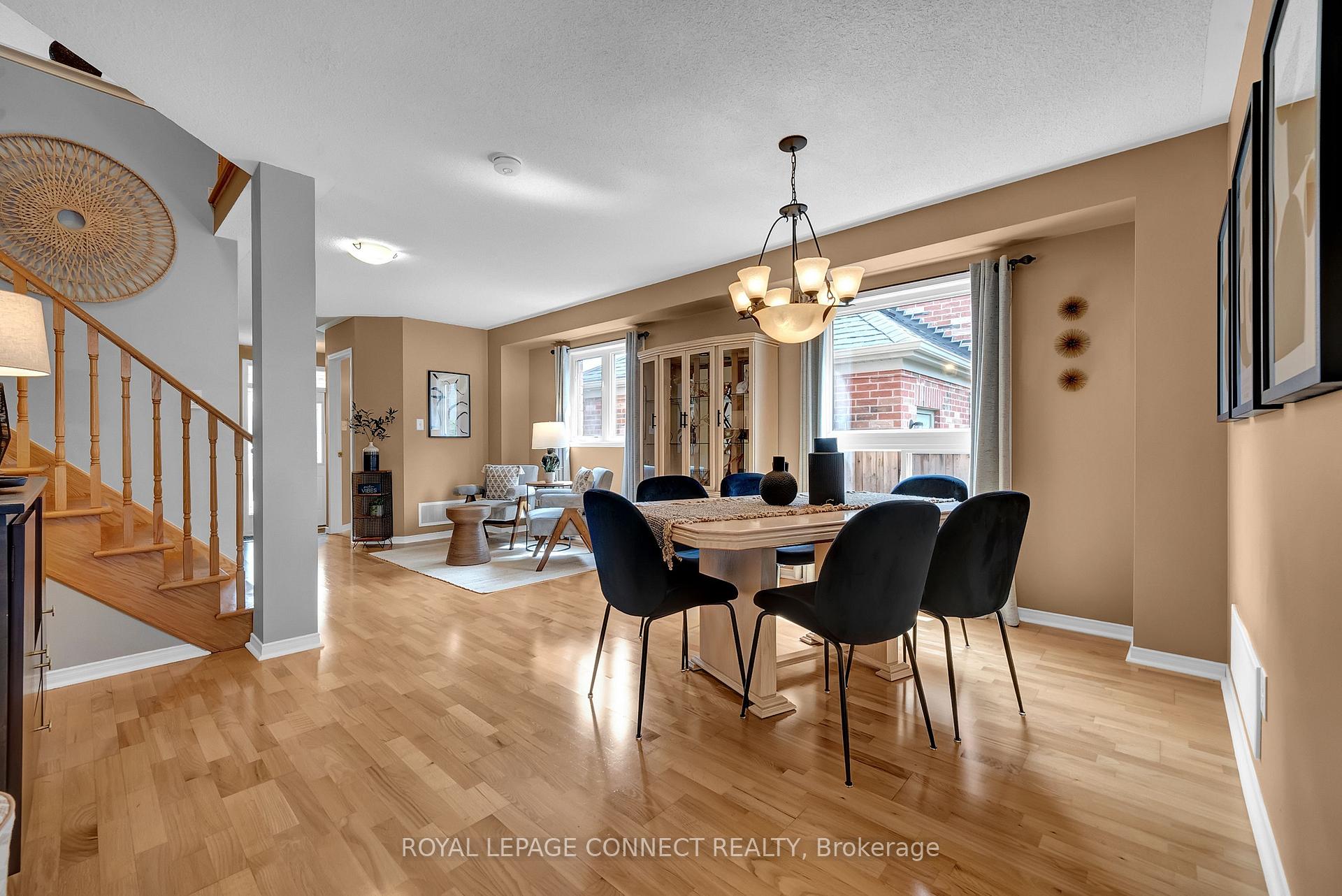 Photo 9 of 4 Middlecote Drive, Ajax, Northeast Ajax — HOMEH