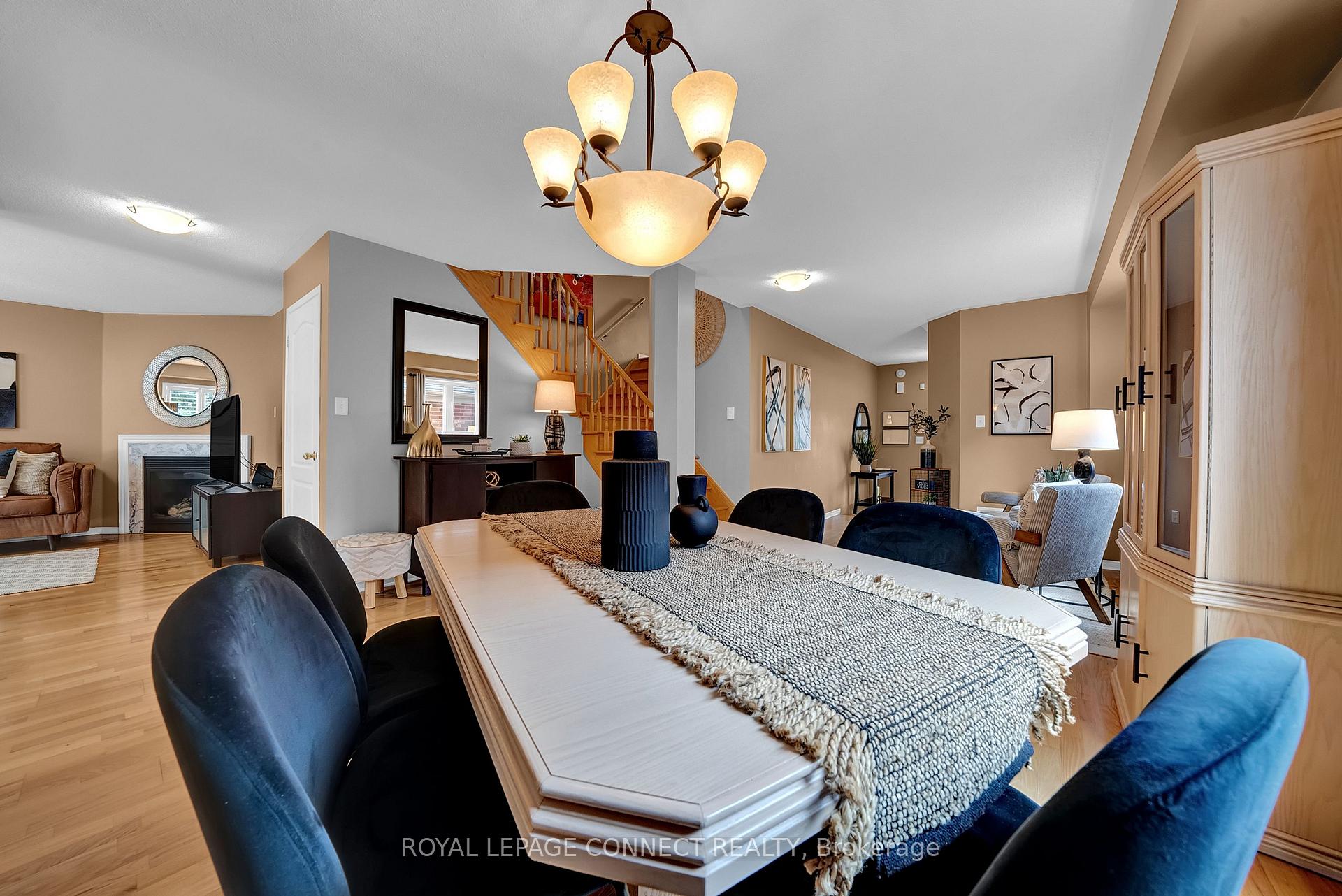 Photo 7 of 4 Middlecote Drive, Ajax, Northeast Ajax — HOMEH
