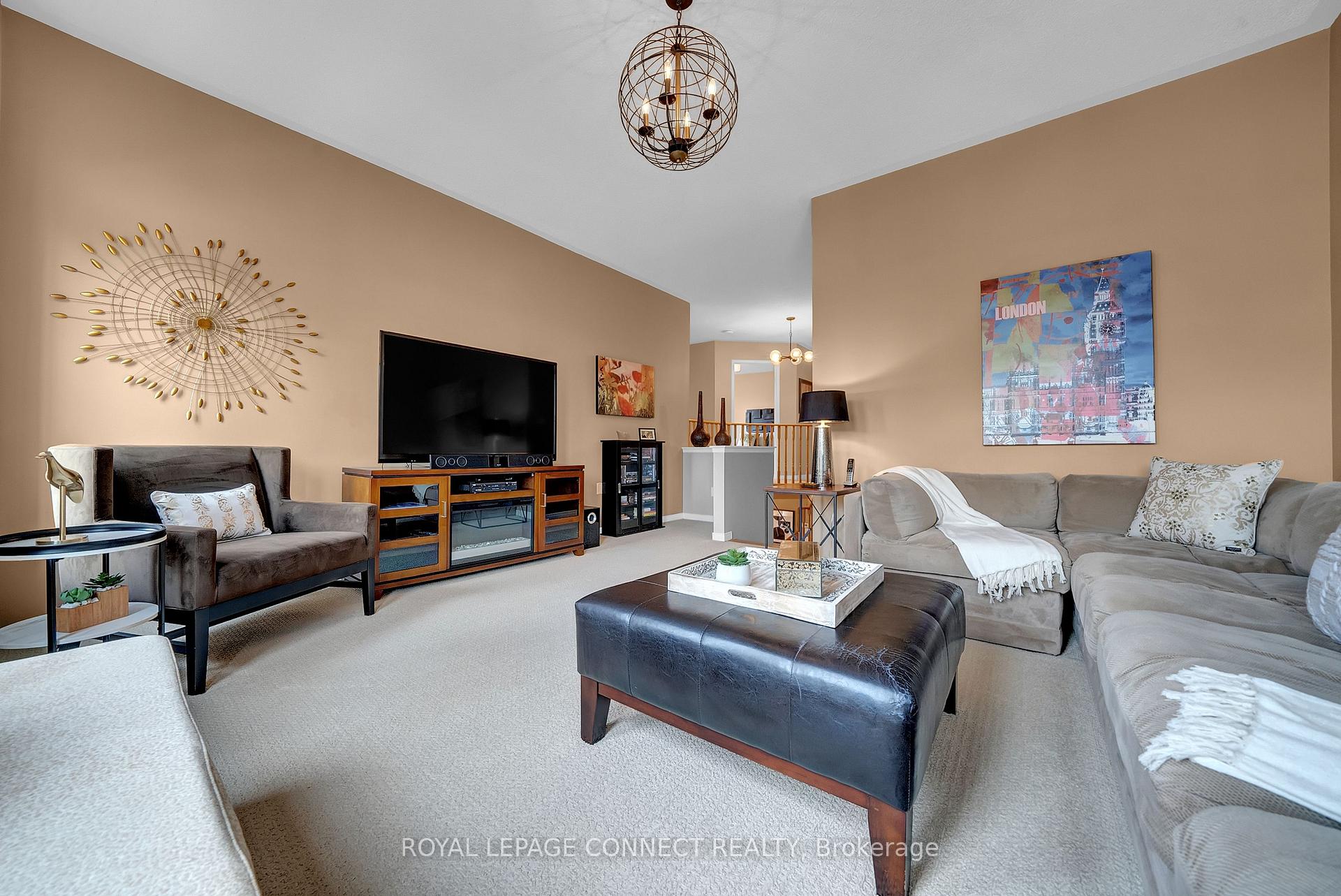 Photo 24 of 4 Middlecote Drive, Ajax, Northeast Ajax — HOMEH