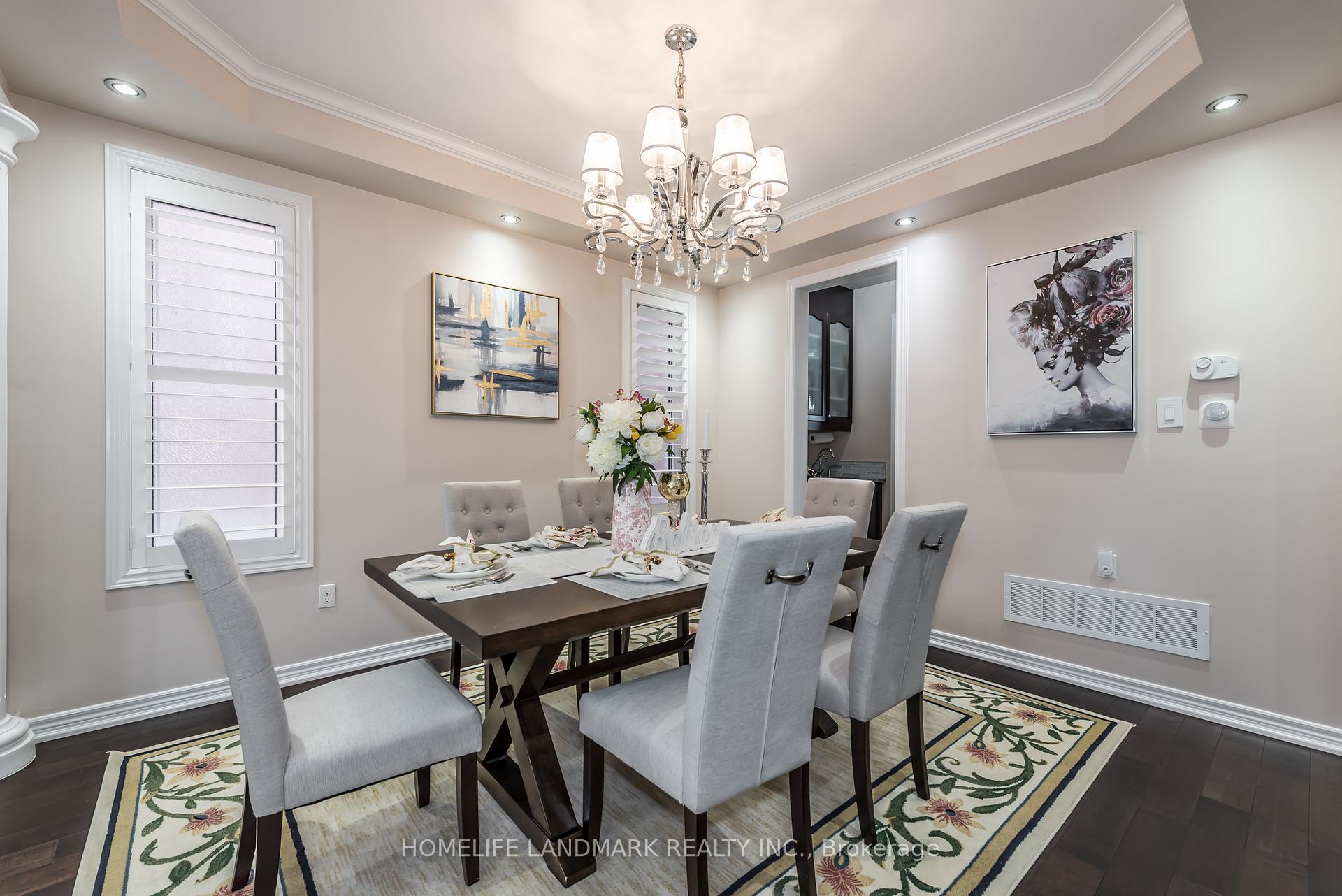 Photo 3 of 13 Hua Du Avenue, Markham, Berczy — HOMEH