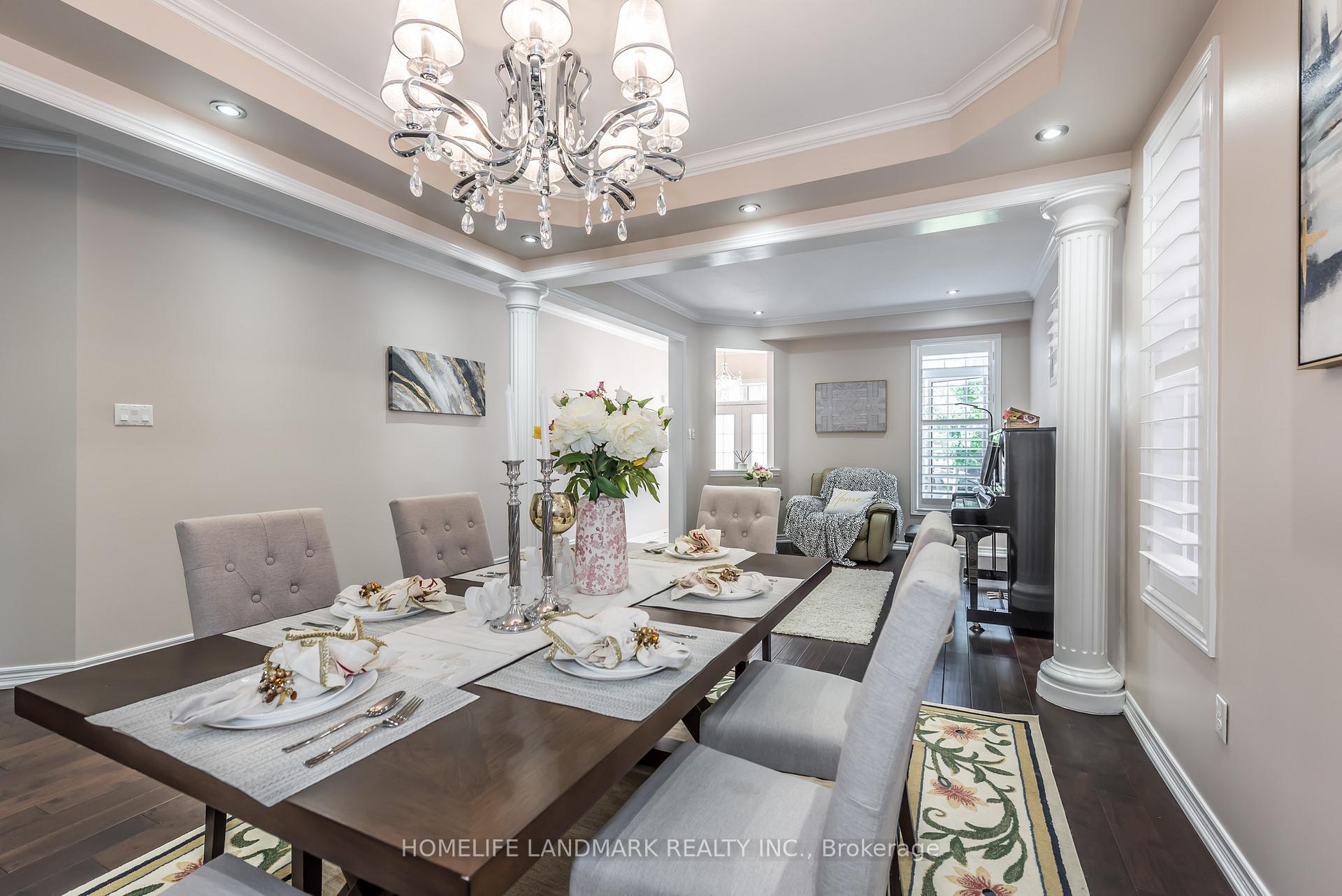 Photo 4 of 13 Hua Du Avenue, Markham, Berczy — HOMEH
