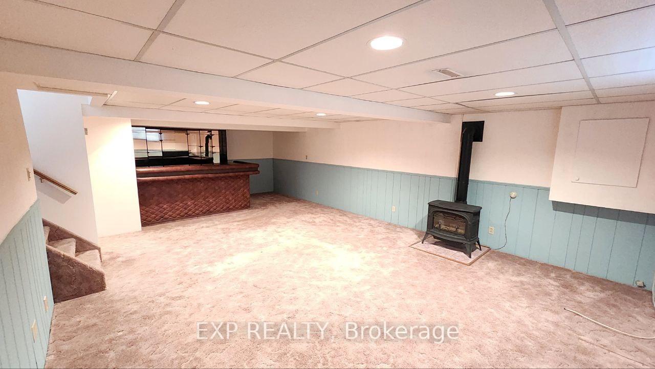 Photo 19 of 50 Evergreen Drive, Whitby, Blue Grass Meadows — HOMEH