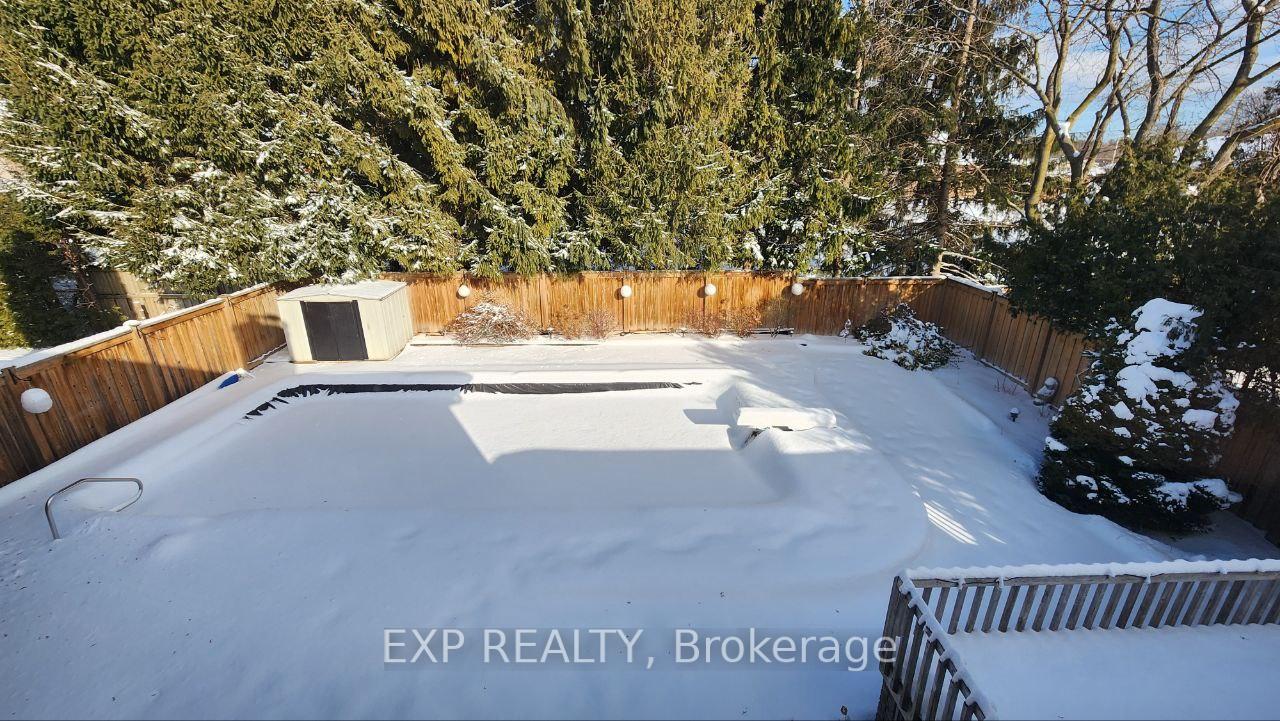 Photo 21 of 50 Evergreen Drive, Whitby, Blue Grass Meadows — HOMEH