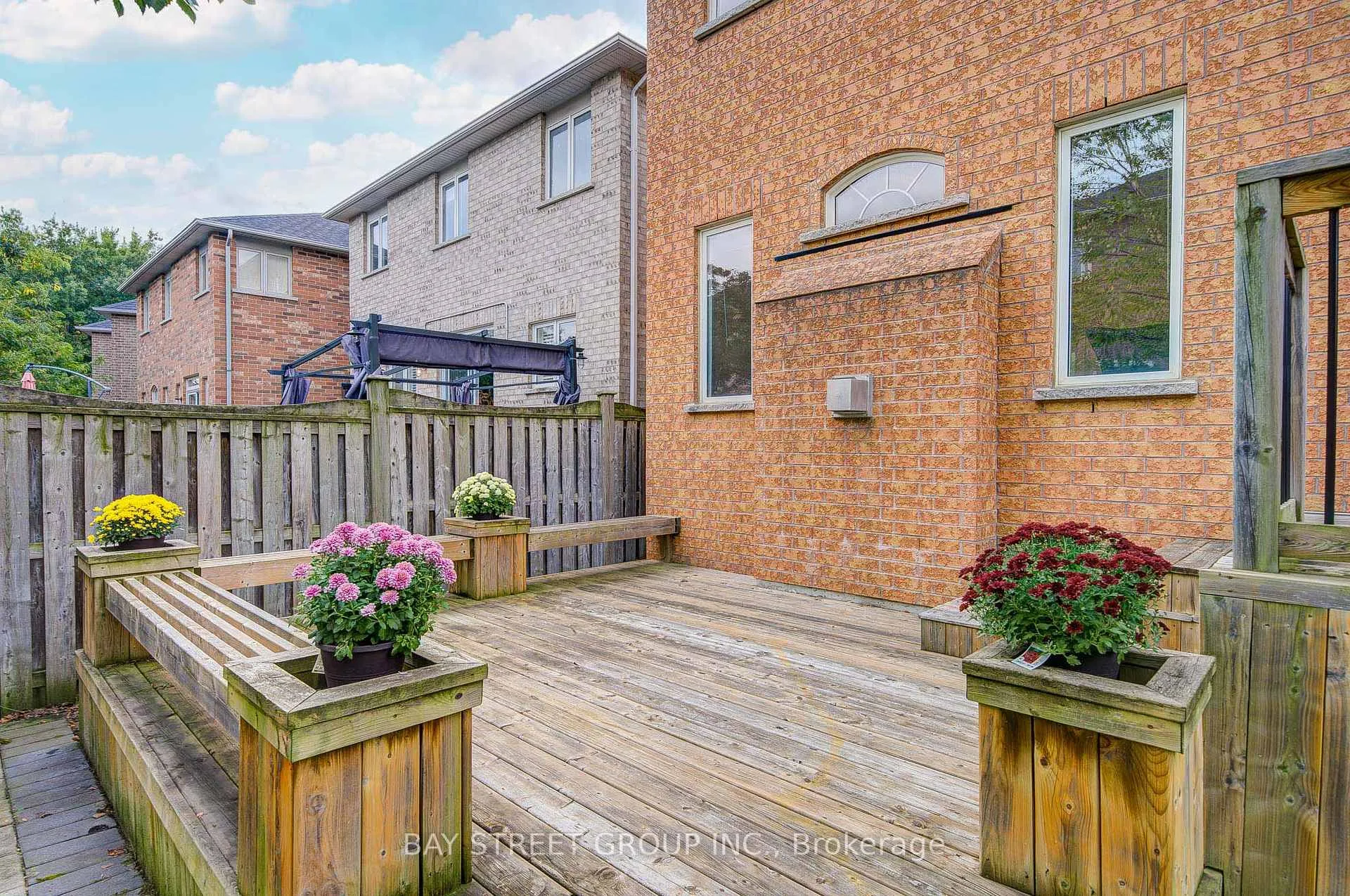 Photo 47 of 15 Sisley Crescent, Vaughan, Patterson — HOMEH