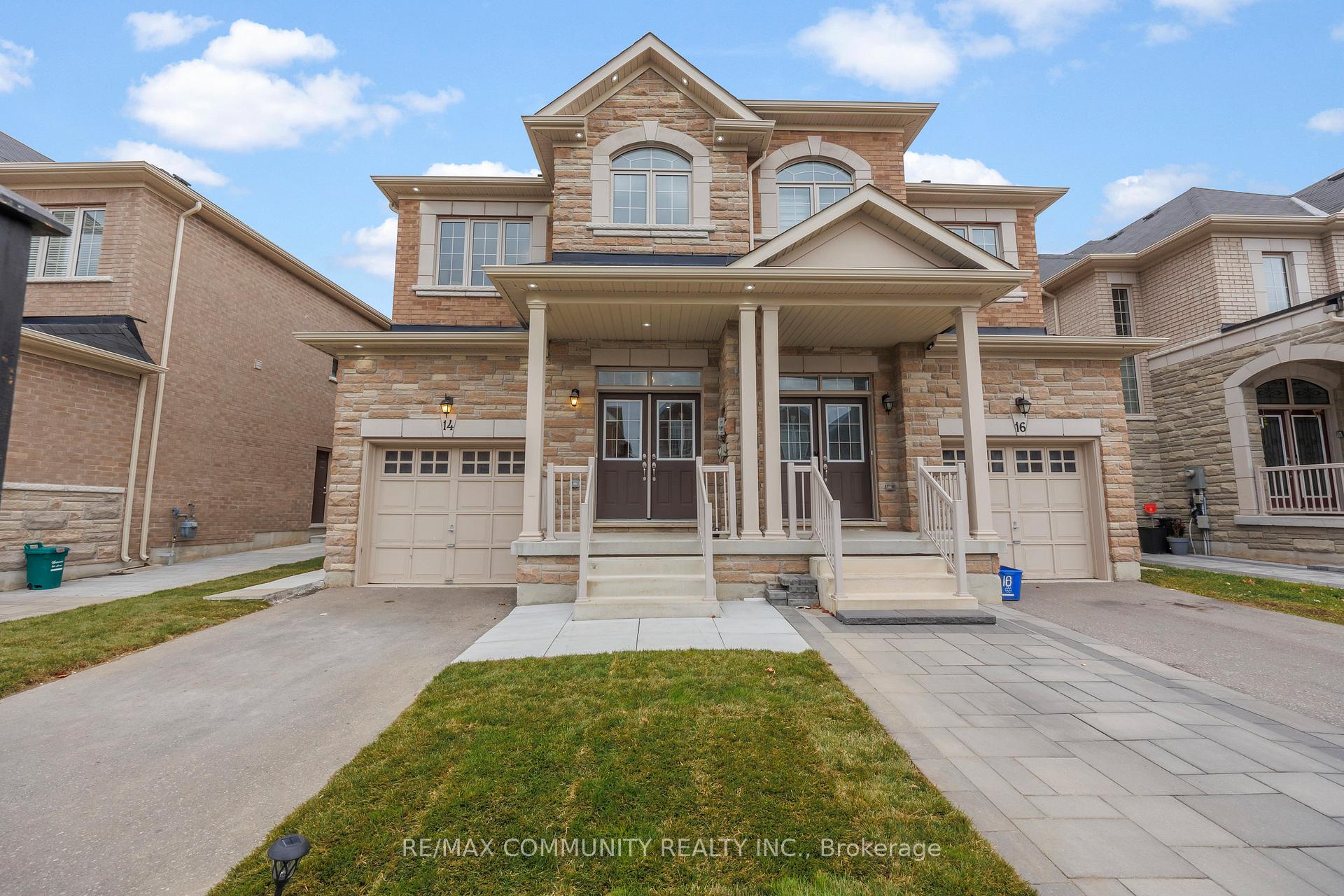 Photo 2 of 14 Mohandas Drive, Markham, Cedarwood — HOMEH