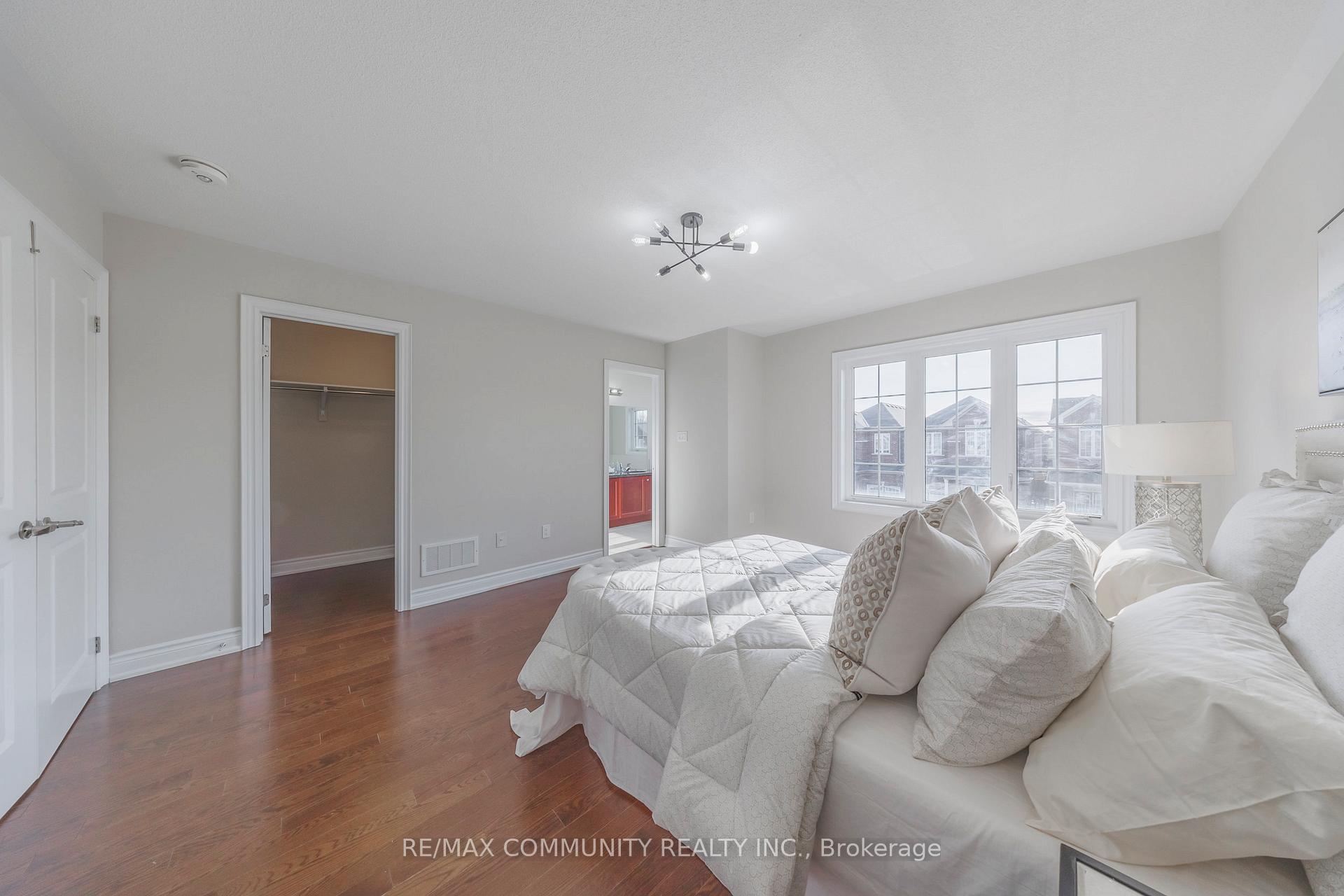 Photo 20 of 14 Mohandas Drive, Markham, Cedarwood — HOMEH