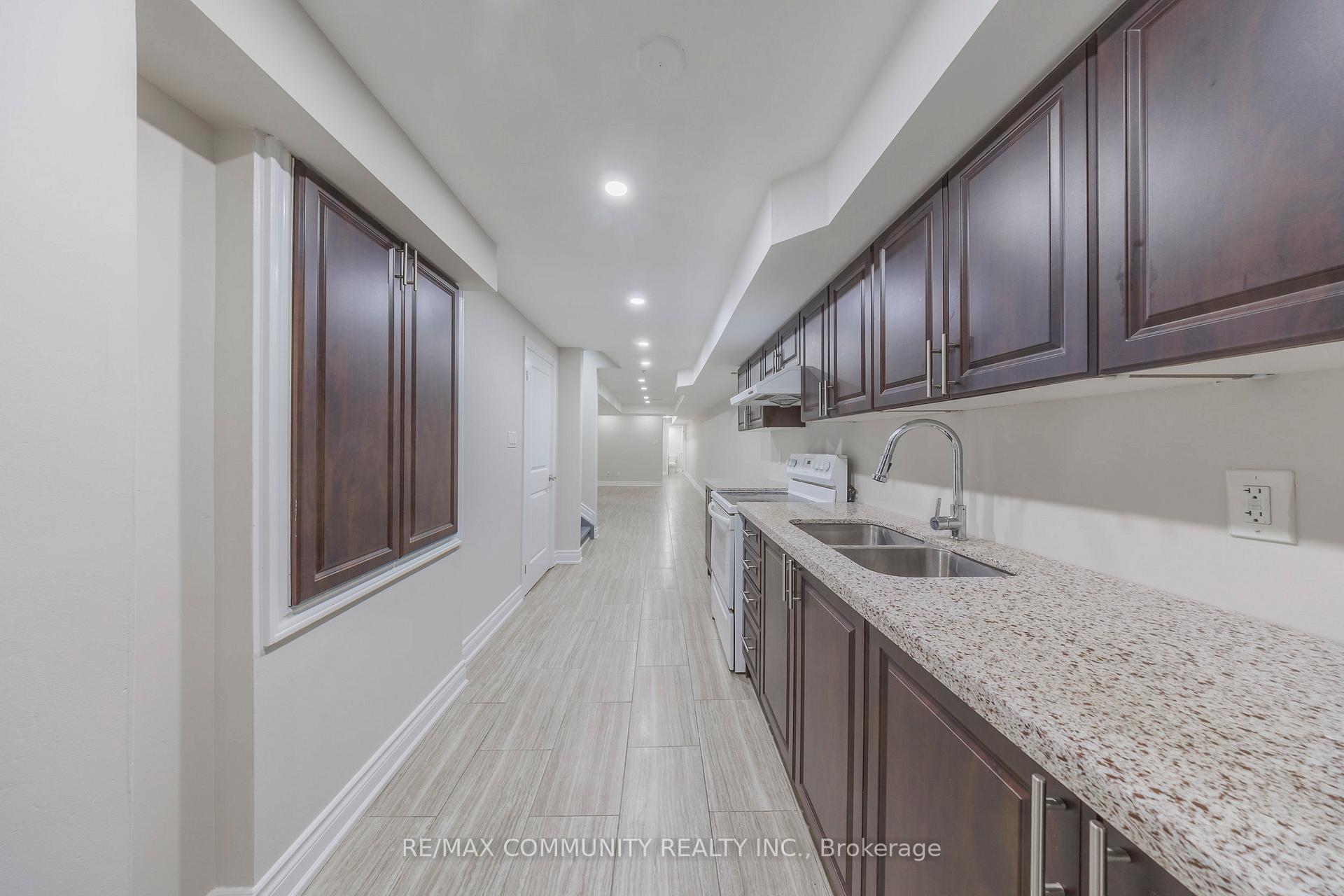 Photo 32 of 14 Mohandas Drive, Markham, Cedarwood — HOMEH