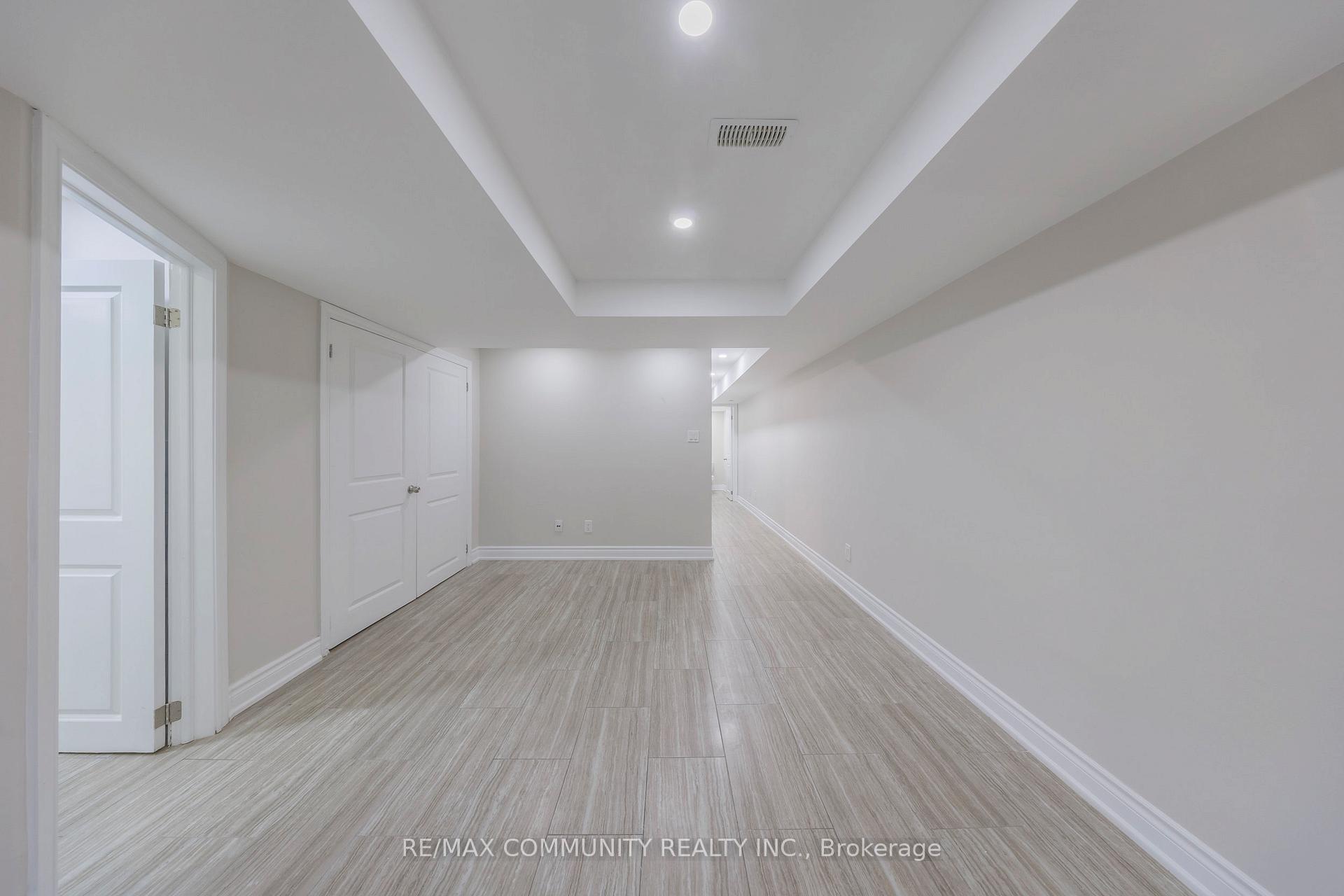 Photo 33 of 14 Mohandas Drive, Markham, Cedarwood — HOMEH