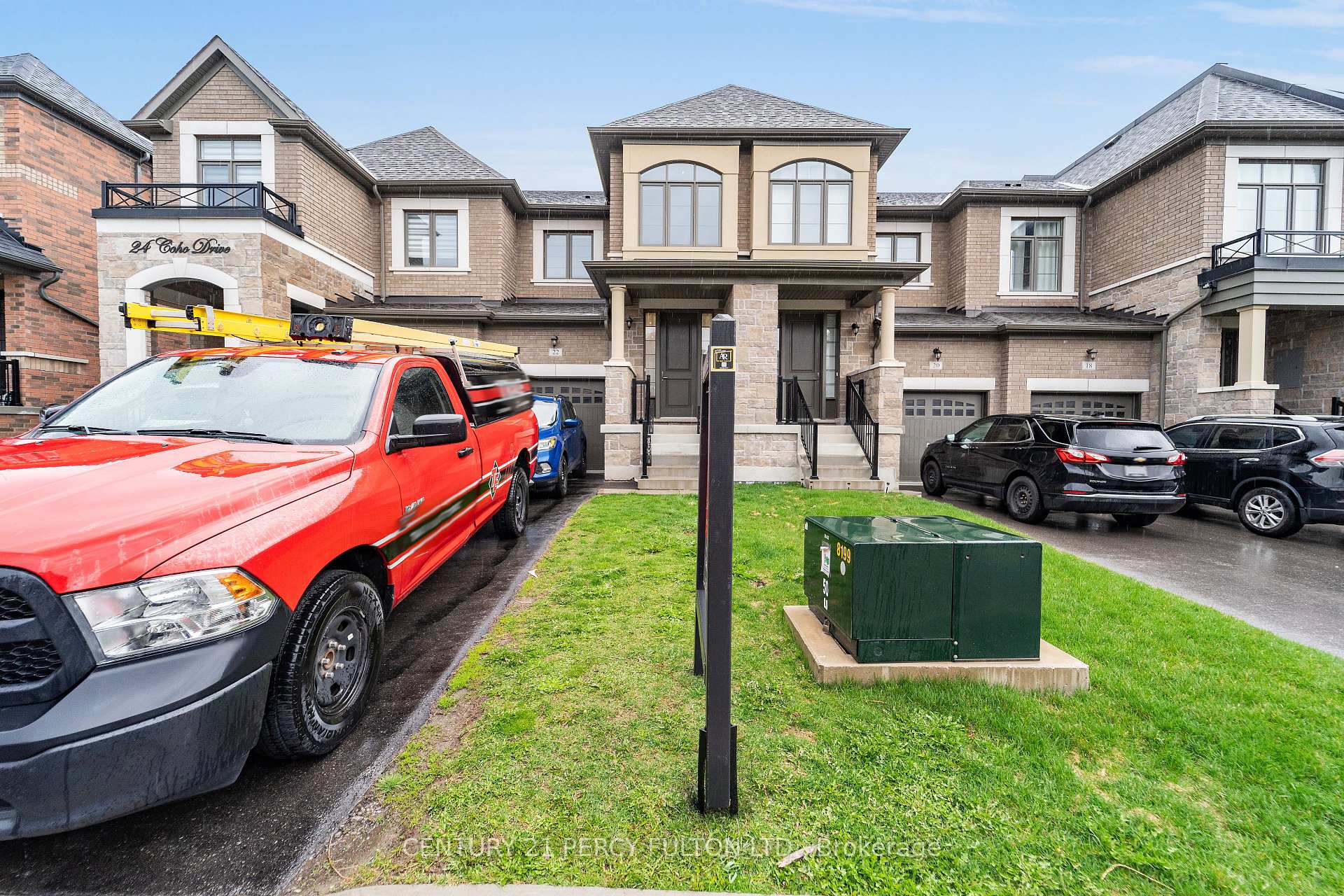 Photo 1 of 22 Coho Drive, Whitby, Lynde Creek — HOMEH