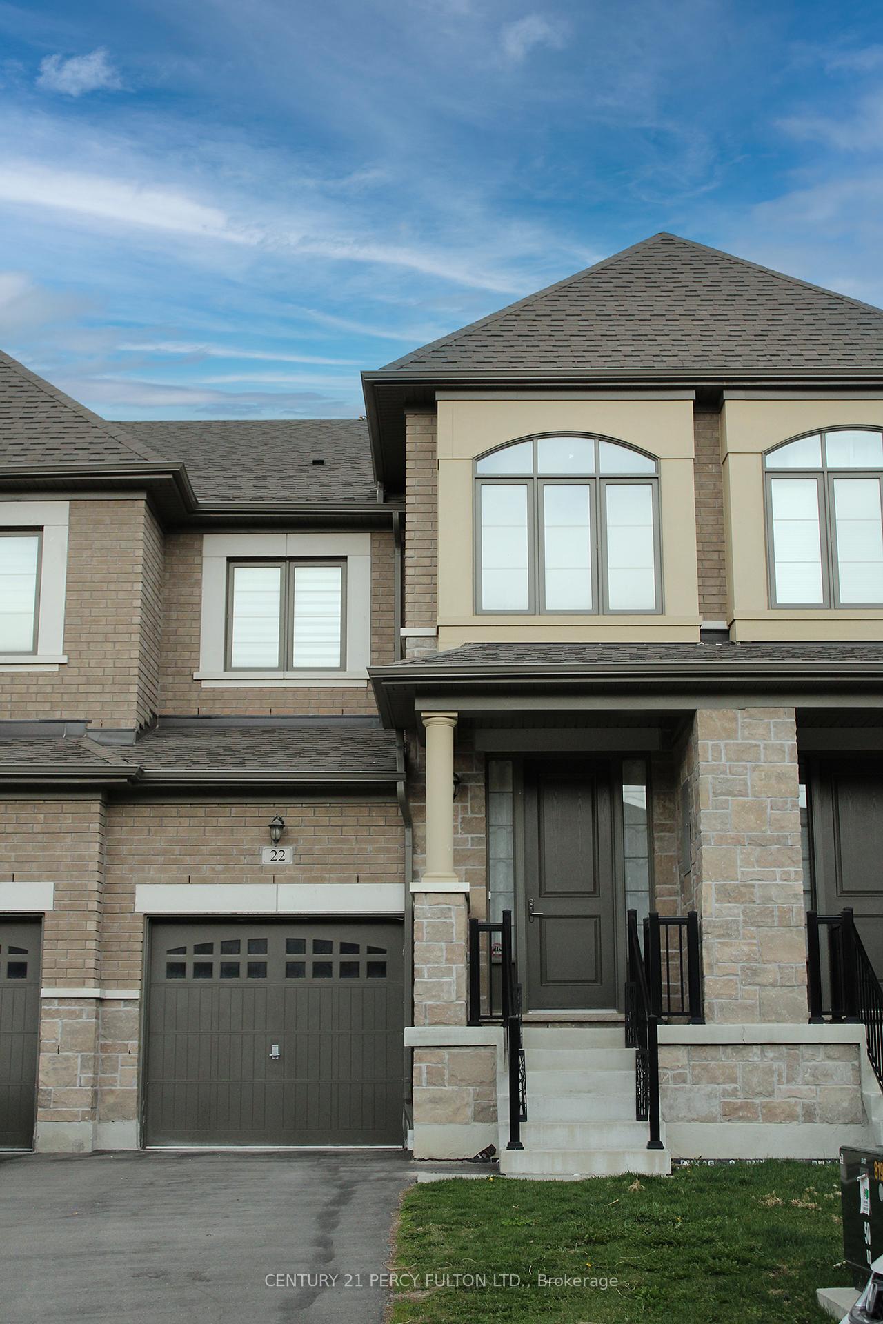 Photo 4 of 22 Coho Drive, Whitby, Lynde Creek — HOMEH