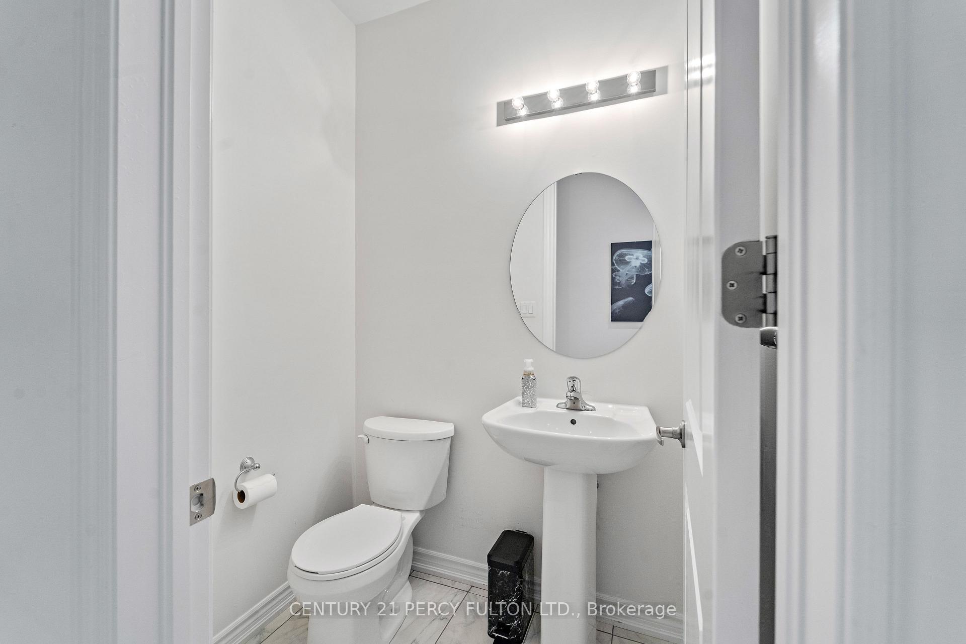 Photo 7 of 22 Coho Drive, Whitby, Lynde Creek — HOMEH