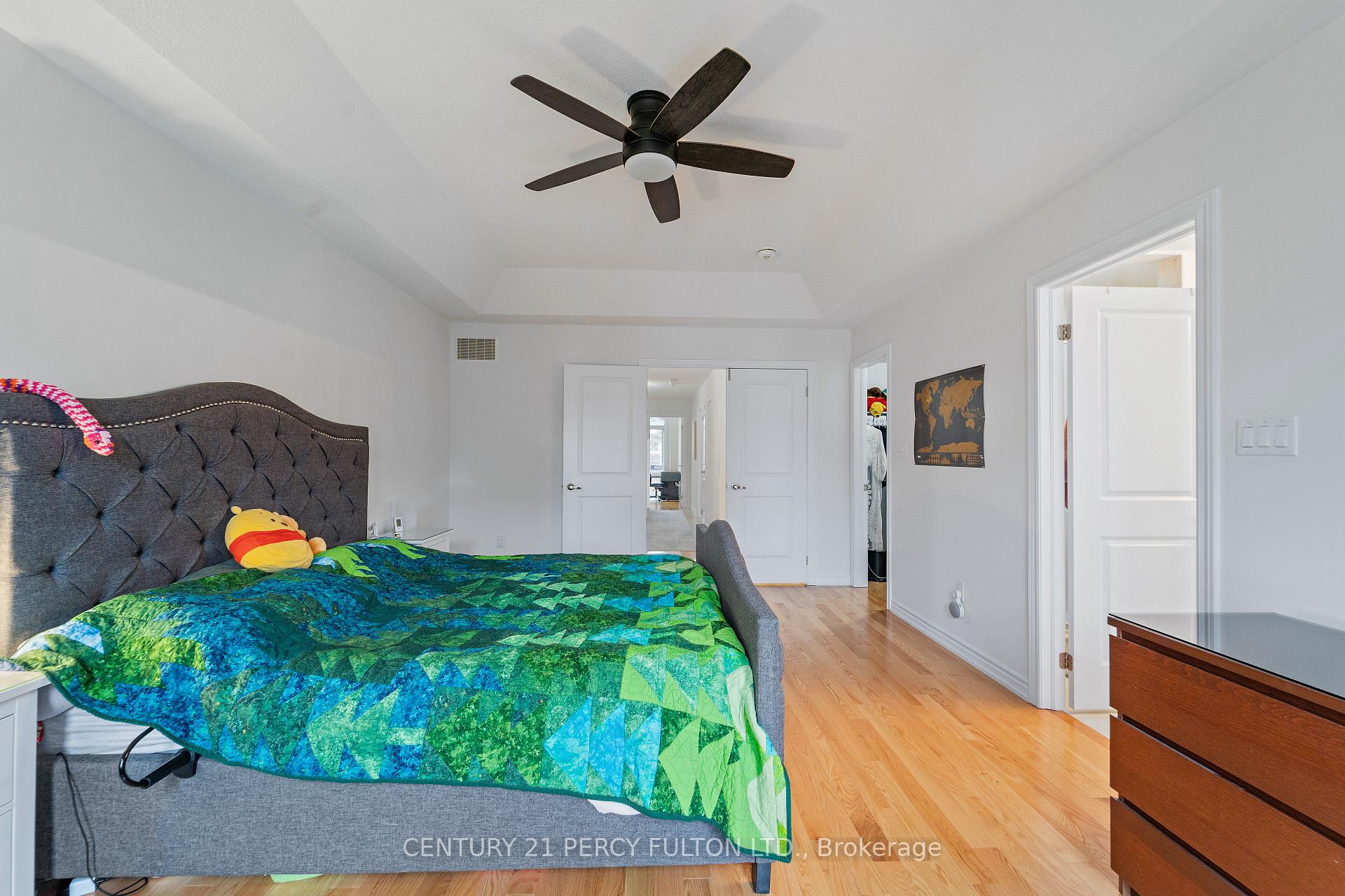 Photo 16 of 22 Coho Drive, Whitby, Lynde Creek — HOMEH