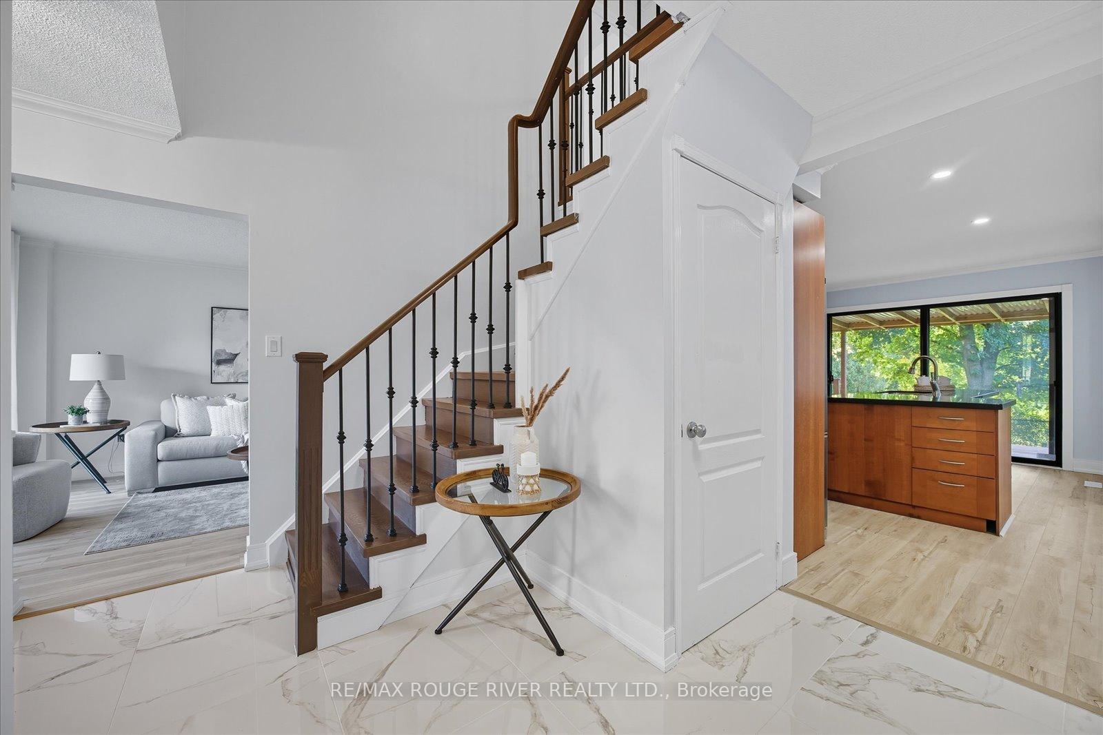 Photo 7 of 14 Erickson Drive, Whitby, Blue Grass Meadows — HOMEH