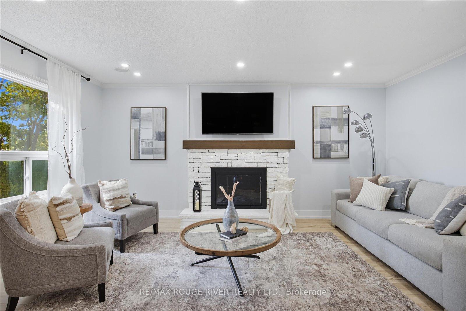 Photo 42 of 14 Erickson Drive, Whitby, Blue Grass Meadows — HOMEH