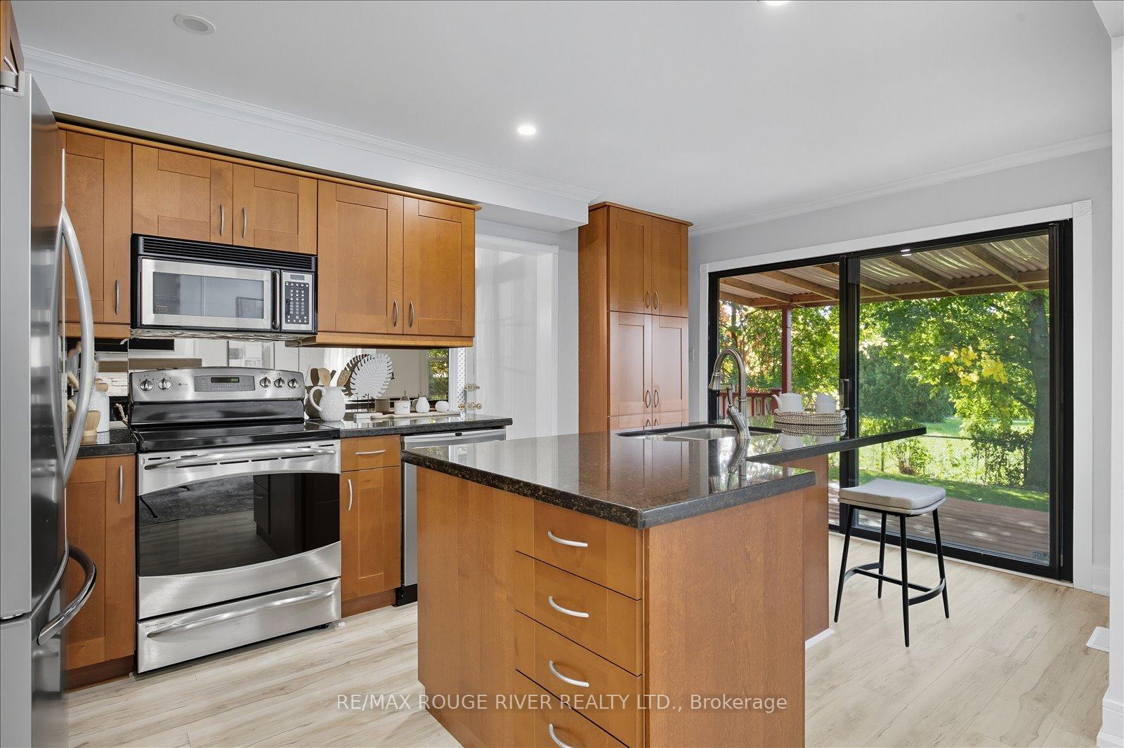Photo 37 of 14 Erickson Drive, Whitby, Blue Grass Meadows — HOMEH
