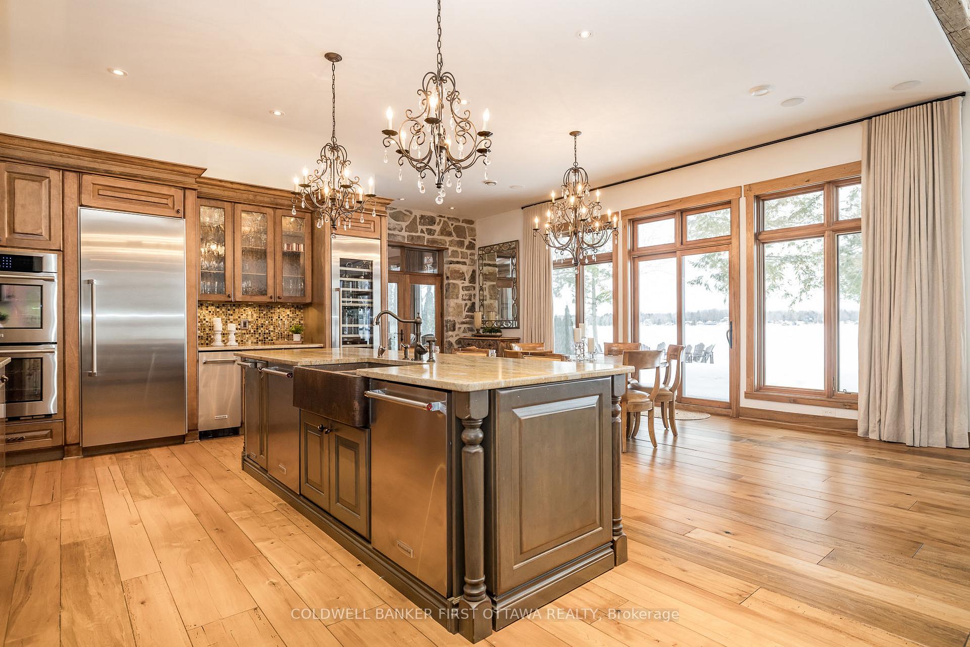 Photo 3 of 125 & 126 Munro Lane, Beckwith, Beckwith Twp — HOMEH