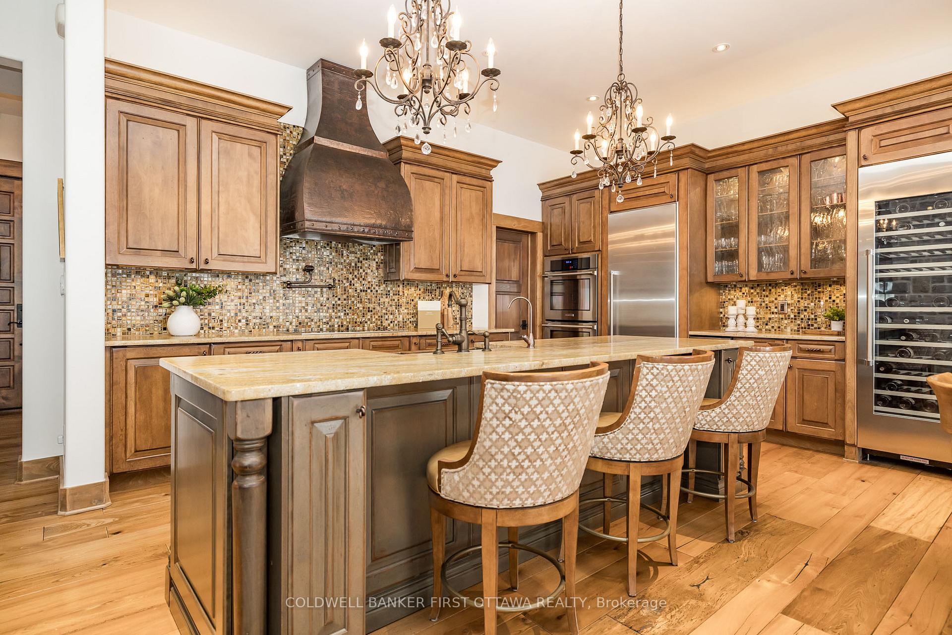 Photo 7 of 125 & 126 Munro Lane, Beckwith, Beckwith Twp — HOMEH