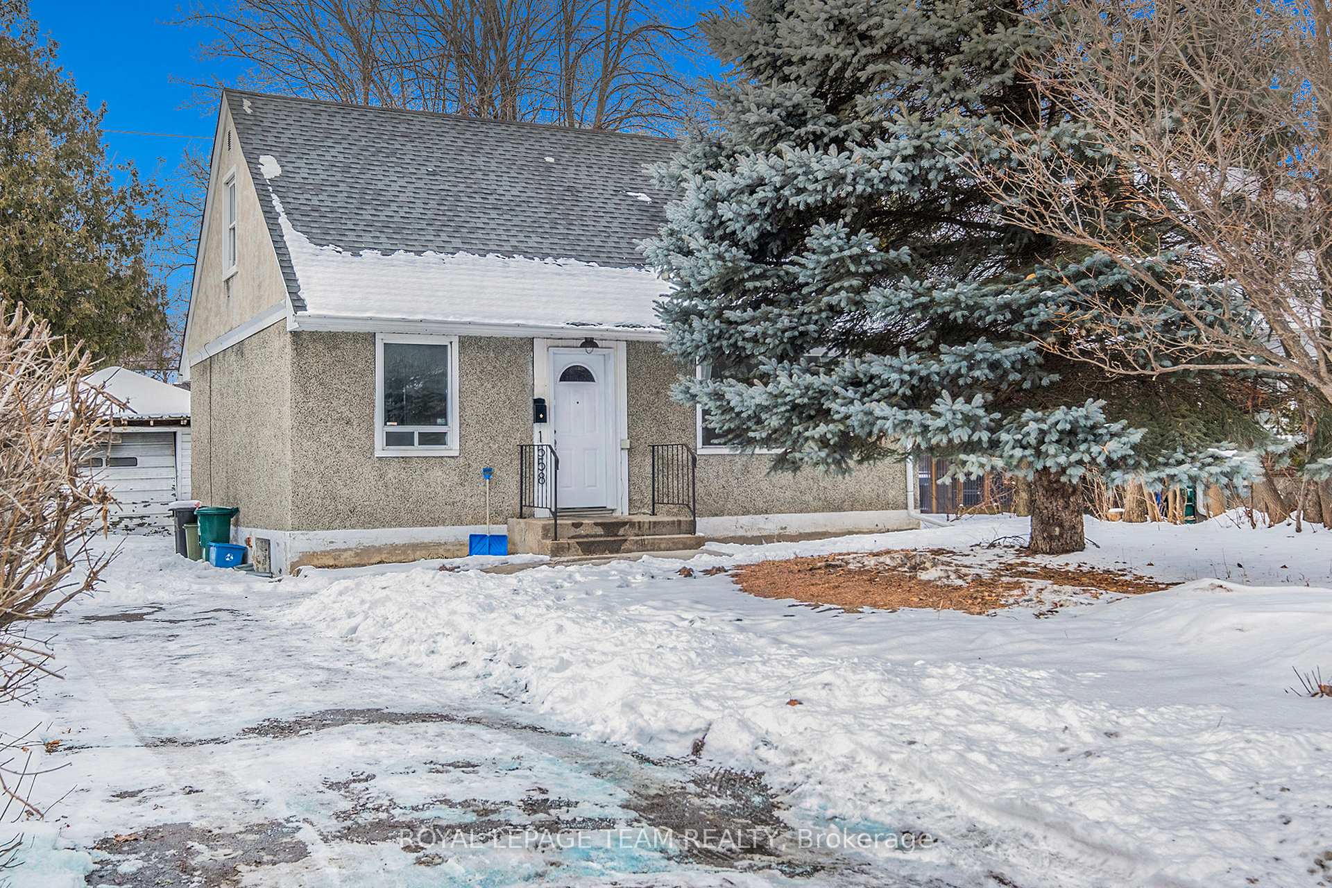 Photo 5 of 1558 Alta Vista Drive, Ottawa, Riverview Park — HOMEH