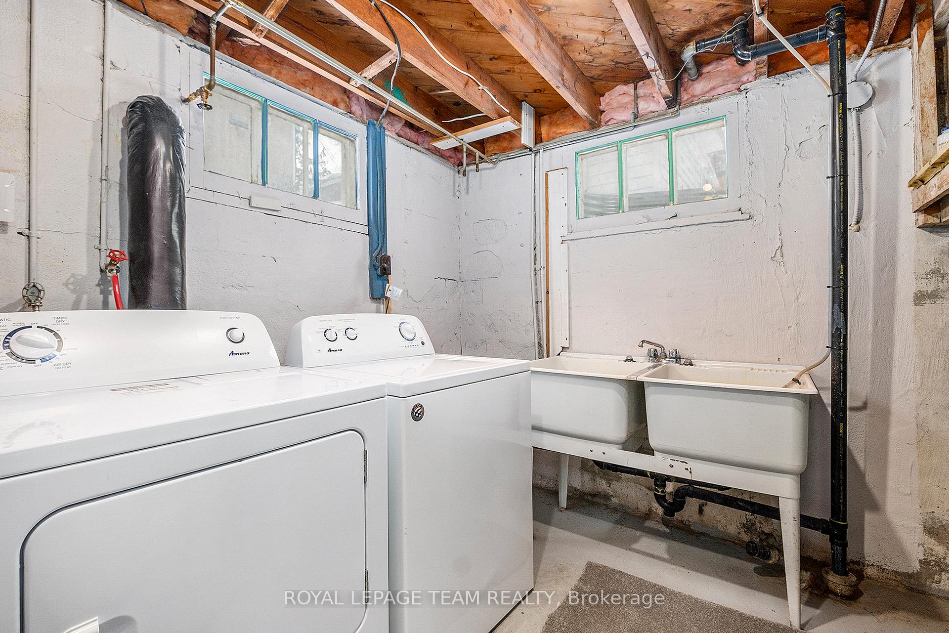 Photo 17 of 1558 Alta Vista Drive, Ottawa, Riverview Park — HOMEH
