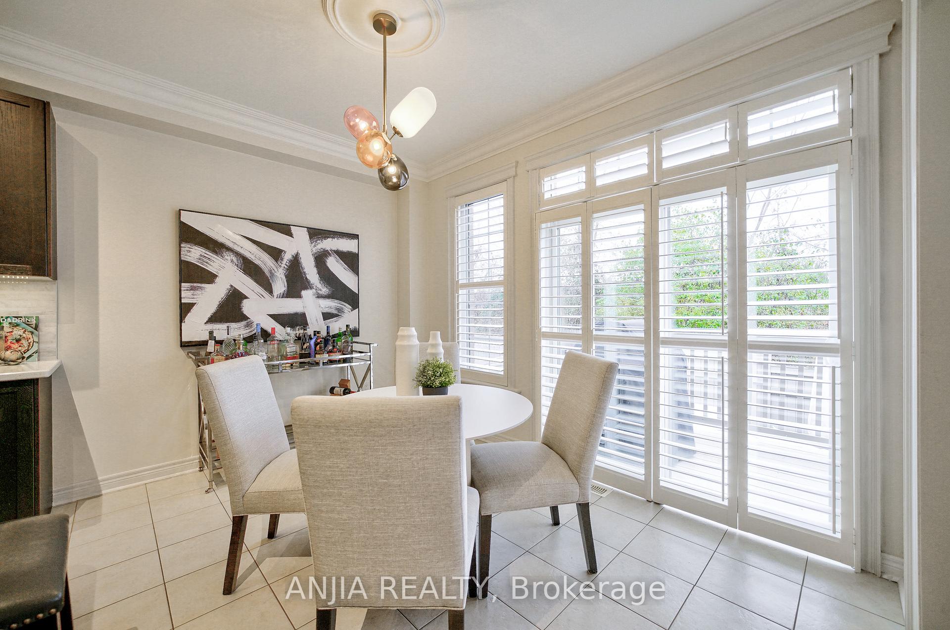 Photo 14 of 83 William Bartlett Drive, Markham, Berczy — HOMEH