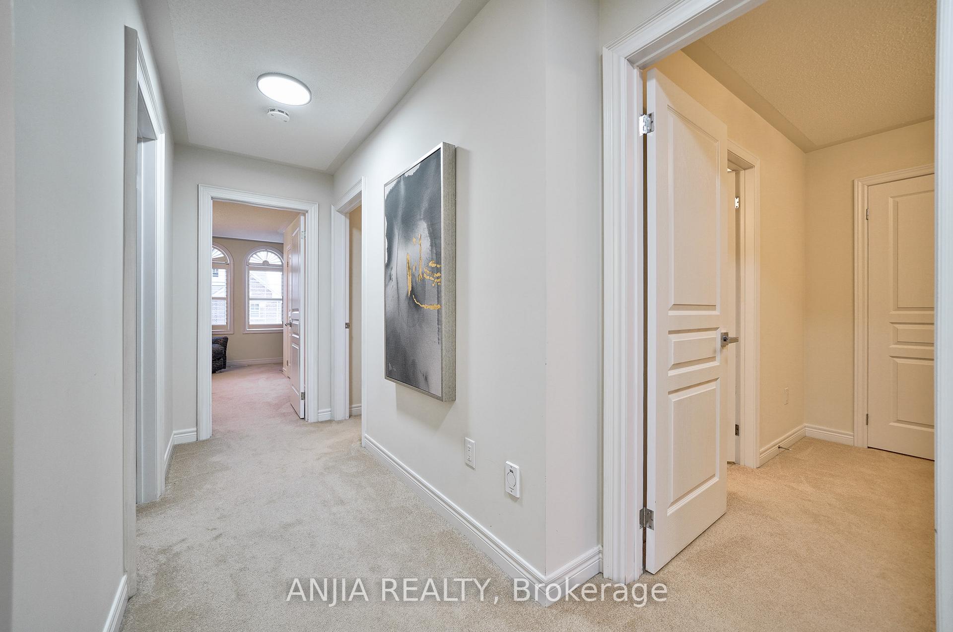 Photo 18 of 83 William Bartlett Drive, Markham, Berczy — HOMEH