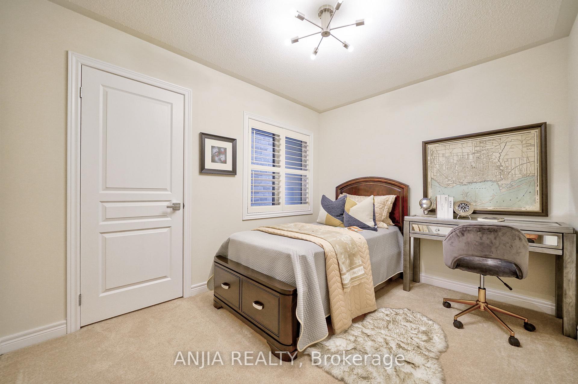 Photo 24 of 83 William Bartlett Drive, Markham, Berczy — HOMEH