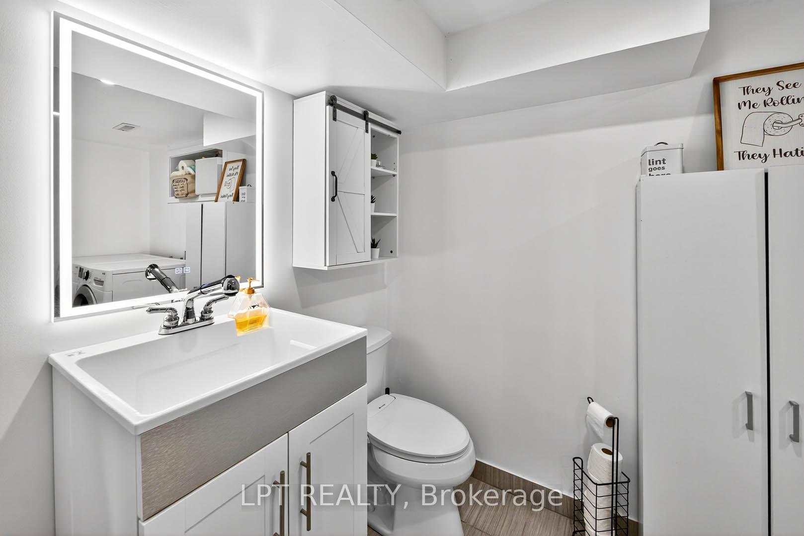 Photo 33 of 918 Walton Boulevard, Whitby, Williamsburg — HOMEH