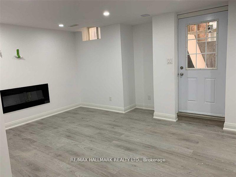 Photo 11 of 208 Starling Boulevard, Vaughan, Vellore Village — HOMEH