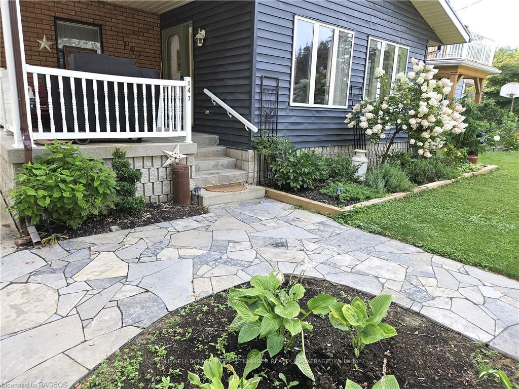 Photo 3 of 147 Barbara Street, West Grey — HOMEH