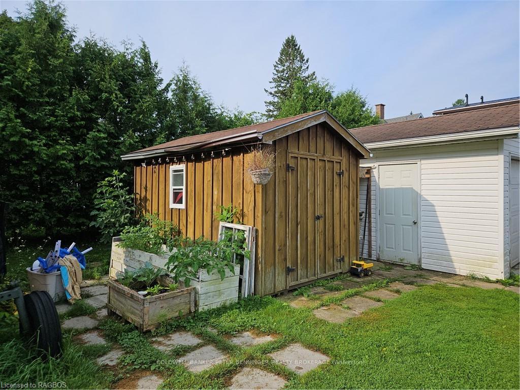 Photo 32 of 147 Barbara Street, West Grey — HOMEH