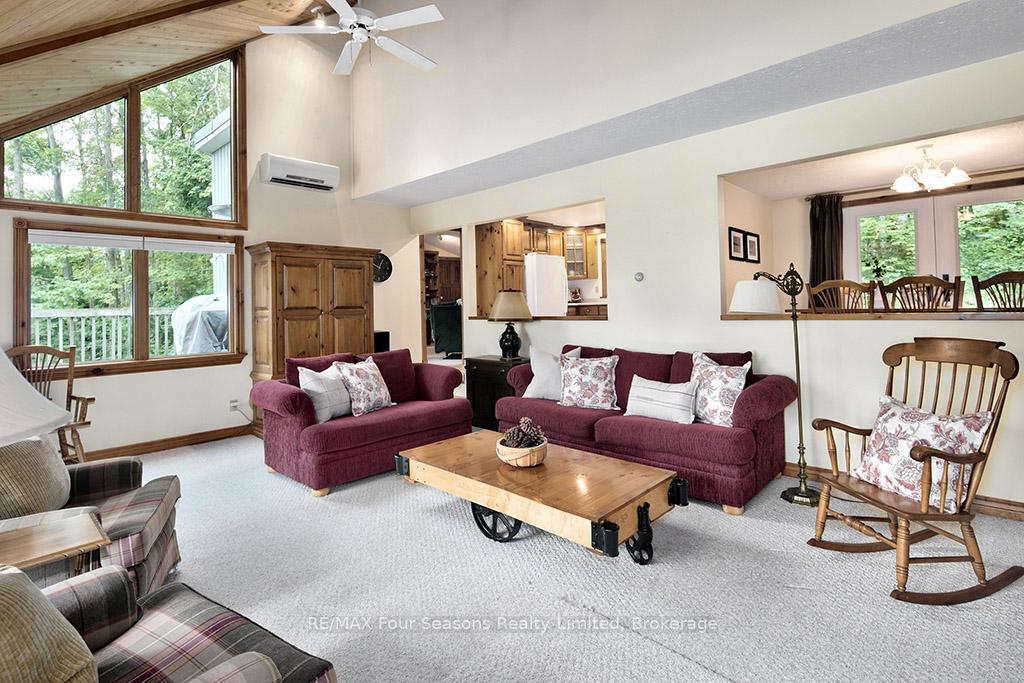 Photo 6 of 148 Northmount Crescent, Blue Mountains — HOMEH