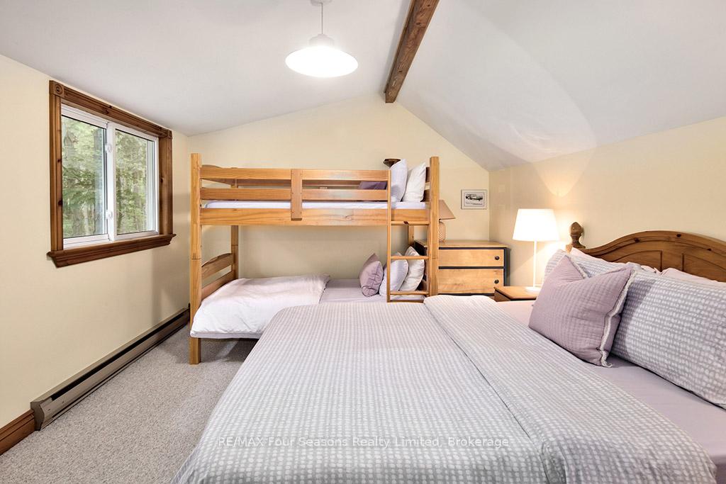 Photo 28 of 148 Northmount Crescent, Blue Mountains — HOMEH
