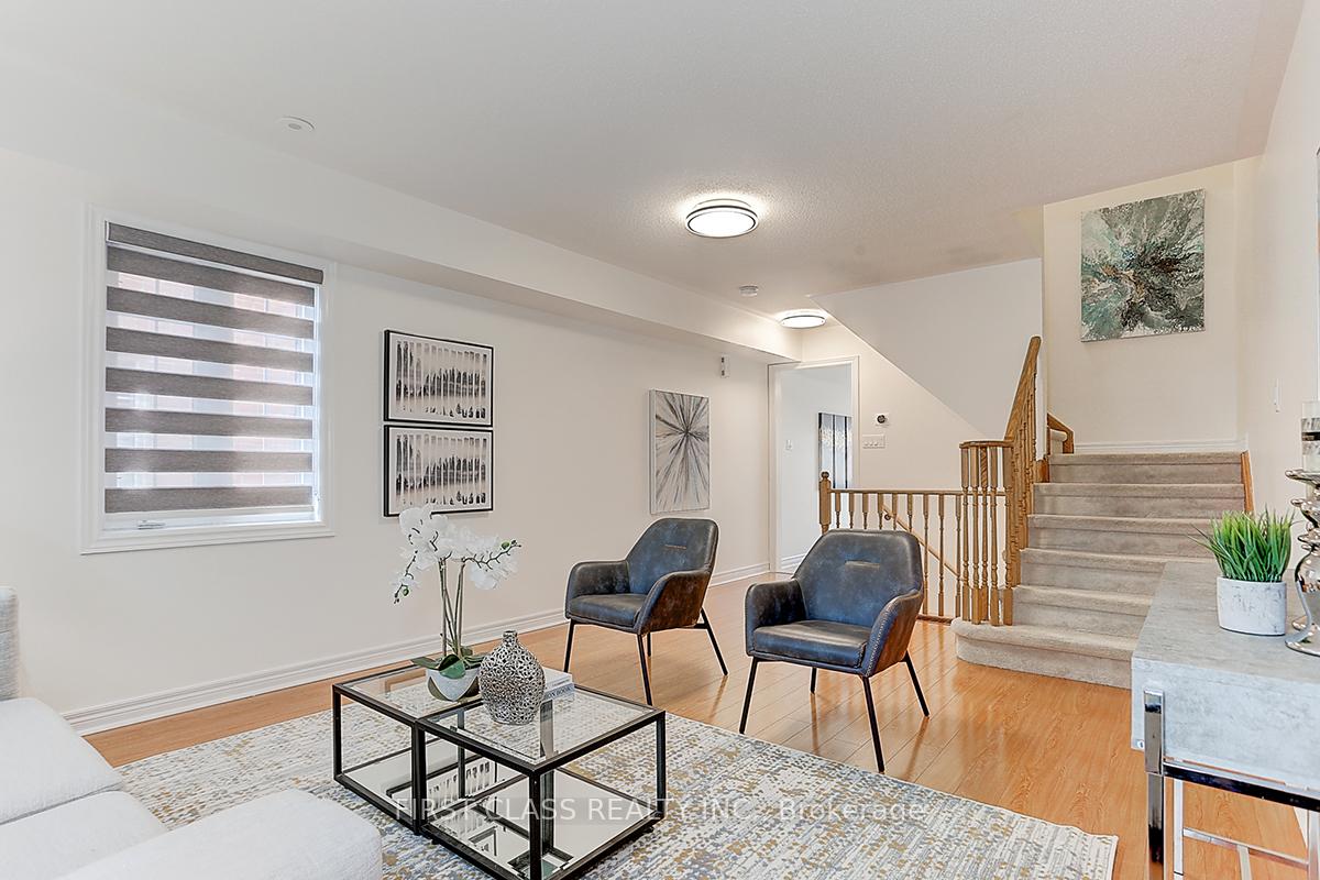 Photo 8 of 2602 Bur Oak Avenue, Markham, Cornell — HOMEH