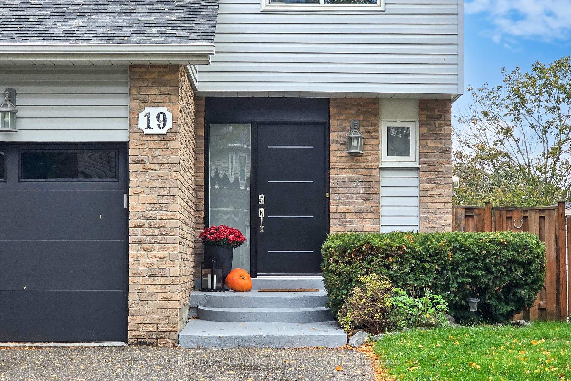 Photo 5 of 19 Goodfellow Street, Whitby, Lynde Creek — HOMEH