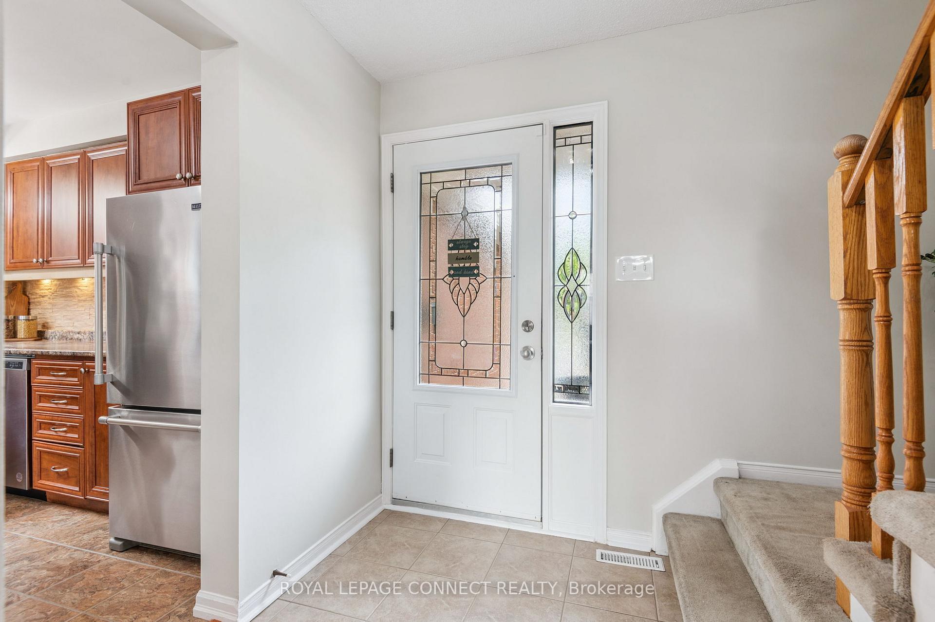 Photo 6 of 22 Crawford Rose Drive, Aurora, Aurora Heights — HOMEH